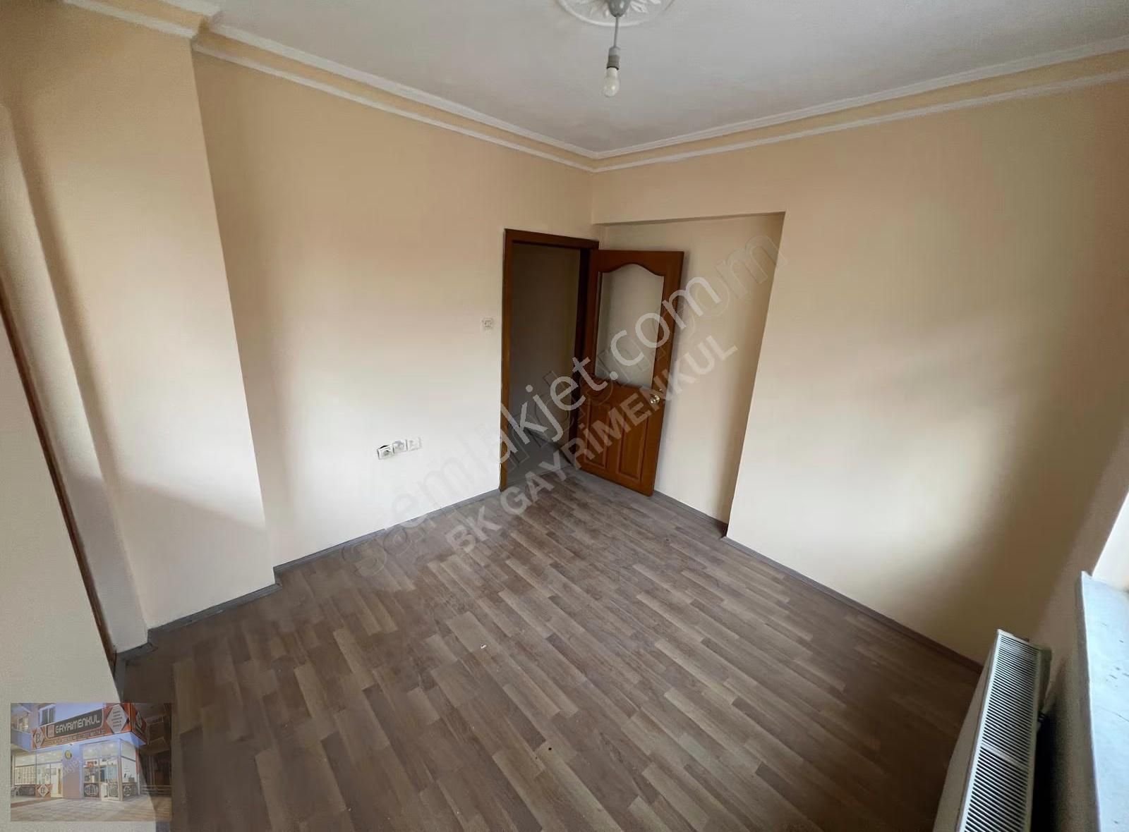 Bk Gayrimenkulden Pınarbaşı Mah. Ara Katta 3+1 Kiralık Daire - Görsel 13