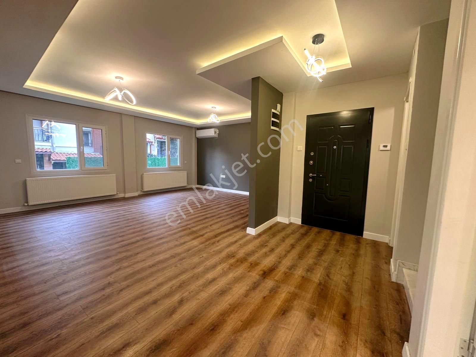 Güzelbahçe Kahramandere Havuzlu Site De 4+1 Kiralık Villa - Görsel 8