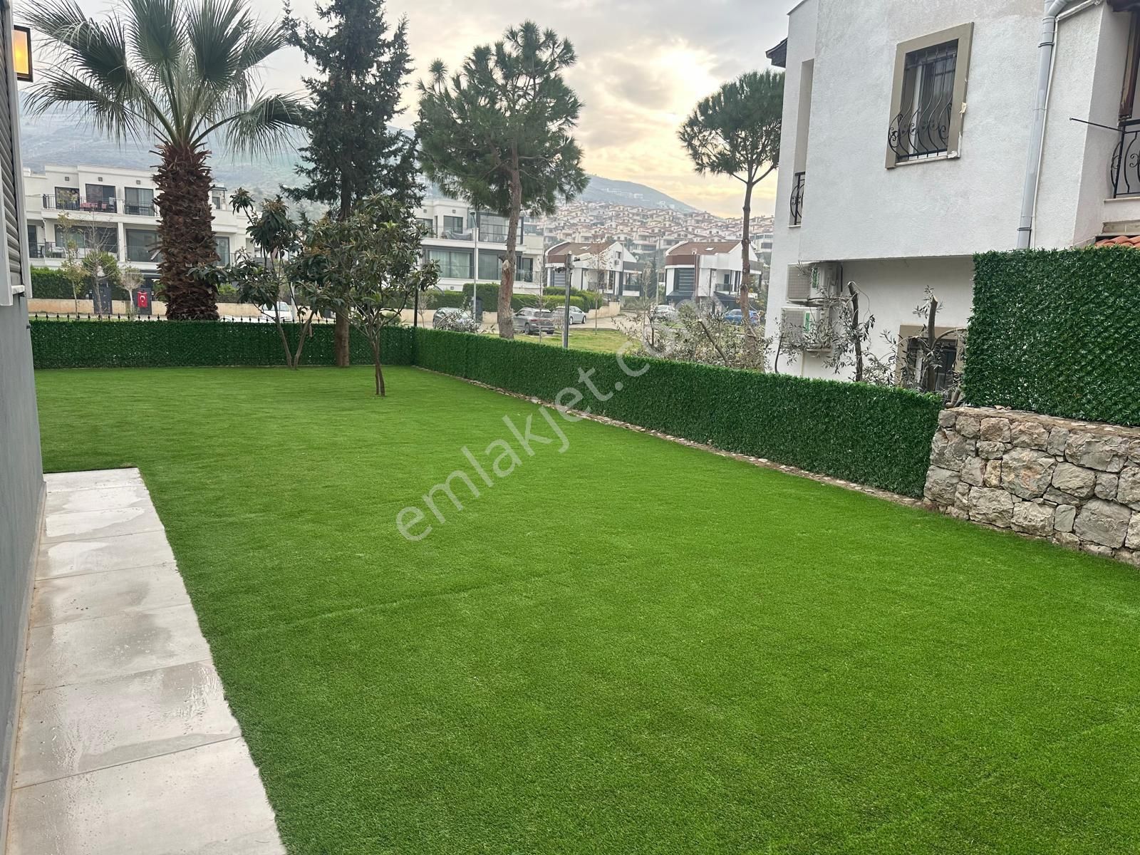 Güzelbahçe Kahramandere Havuzlu Site De 4+1 Kiralık Villa - Görsel 34