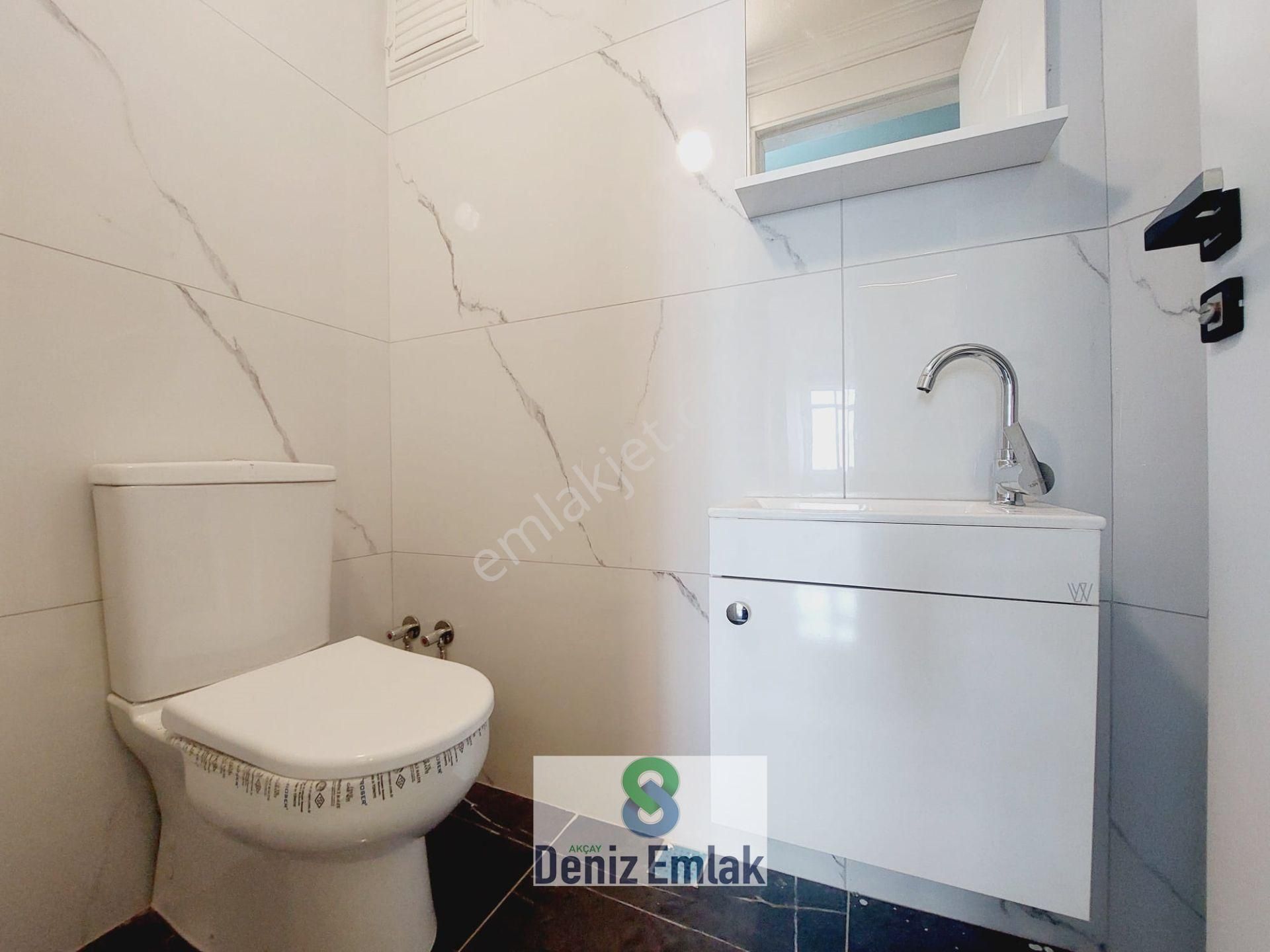 Denizden Akçayda Öncephe Arakat Full Yapılı Geniş Satılık 2+1 Daire. - Görsel 18