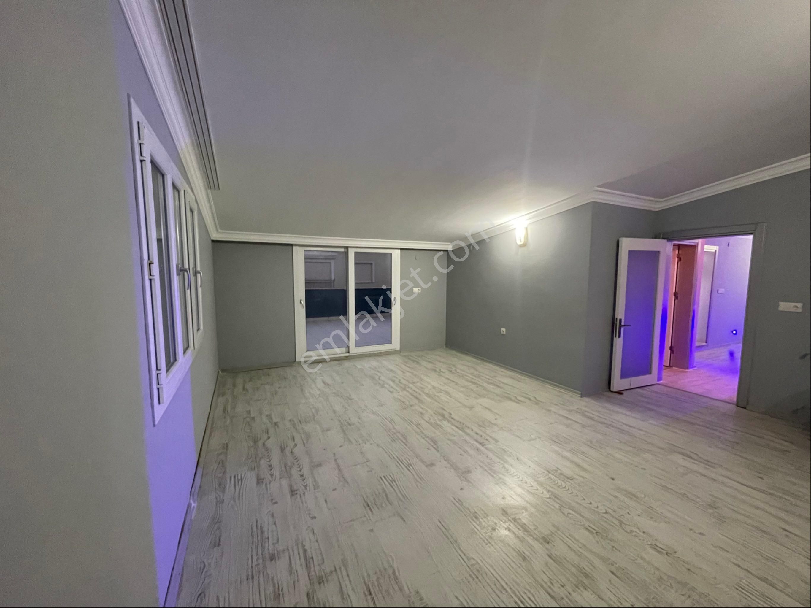 Kuşadası Davutlarda 5+1 Havuzlu Sitede Kiralık Çatı Dublex Daire - Görsel 27