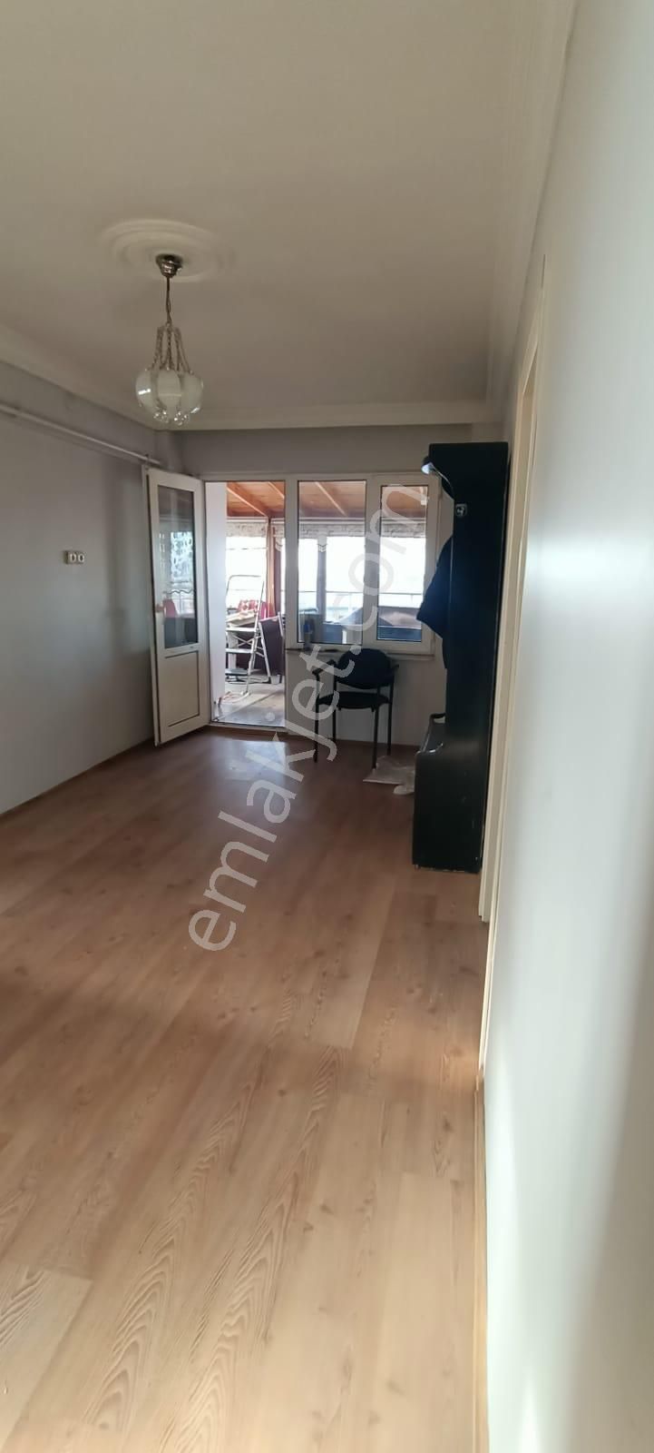 Vatan Caddesi Üzeri 3+1 Eşyalı, Teraslı ,deniz Manzaralı Daire - Görsel 15