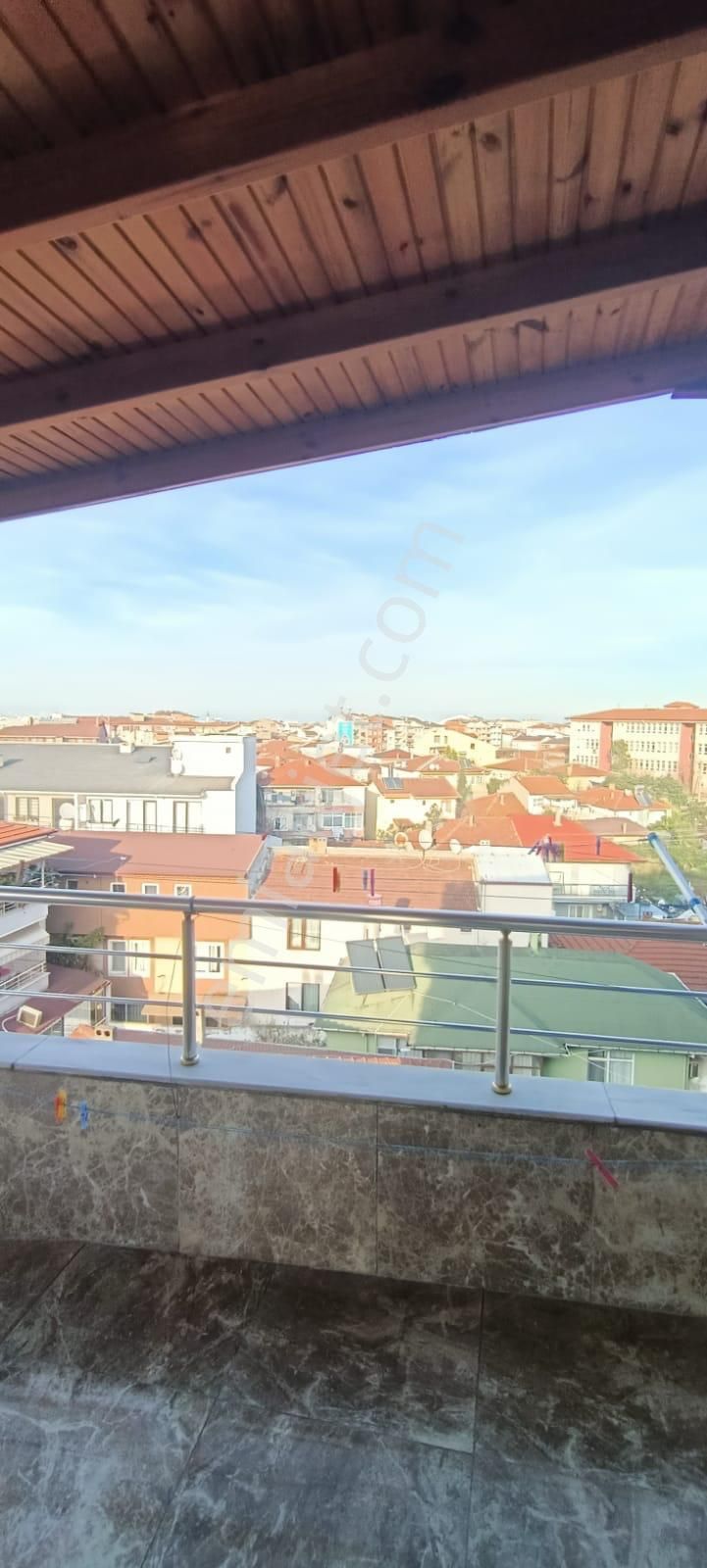 Vatan Caddesi Üzeri 3+1 Eşyalı, Teraslı ,deniz Manzaralı Daire - Görsel 16