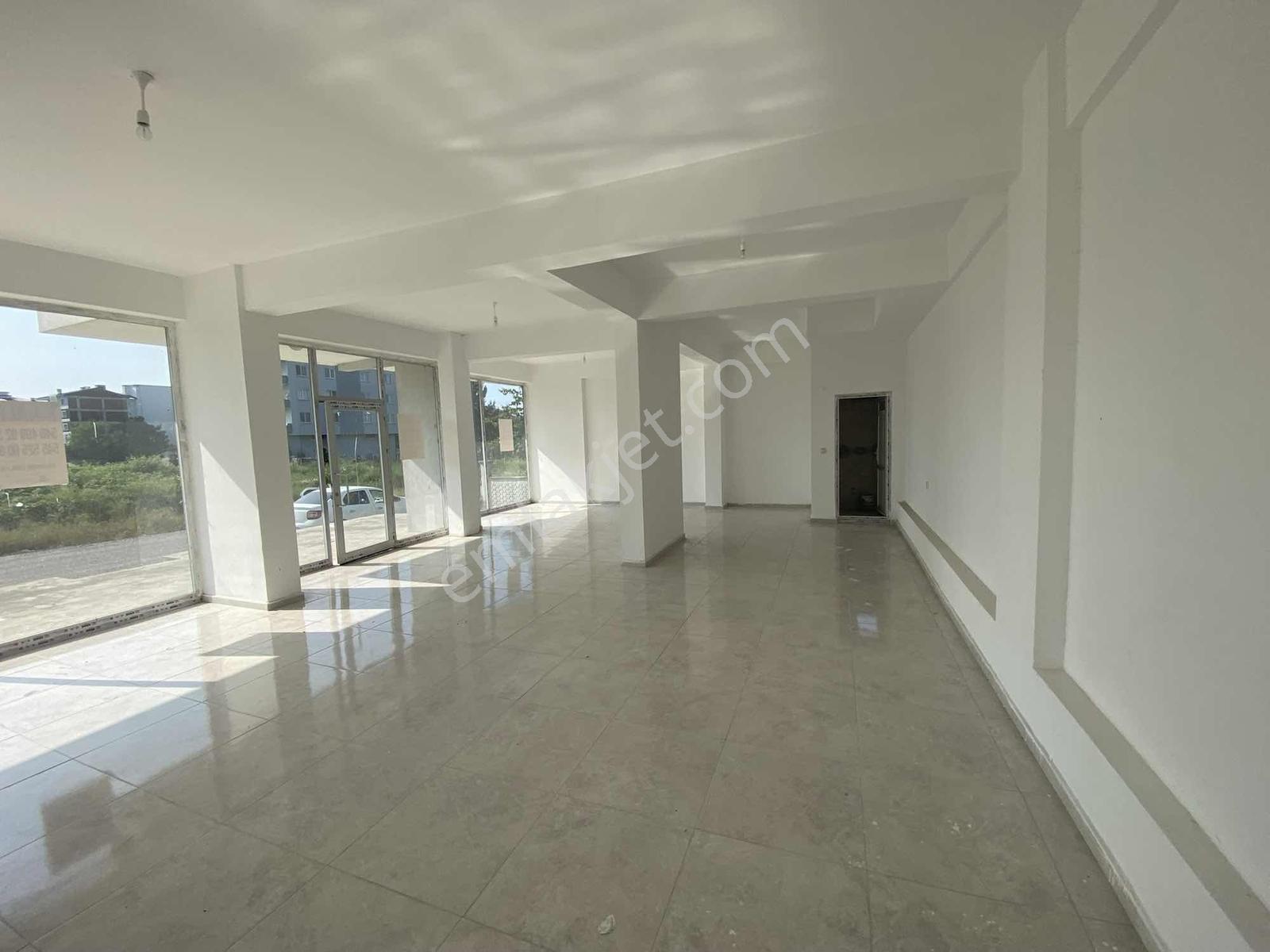 Yağmur Emlak'tan Tekkeköyde Kiralık Sıfır Dükkan - Görsel 3
