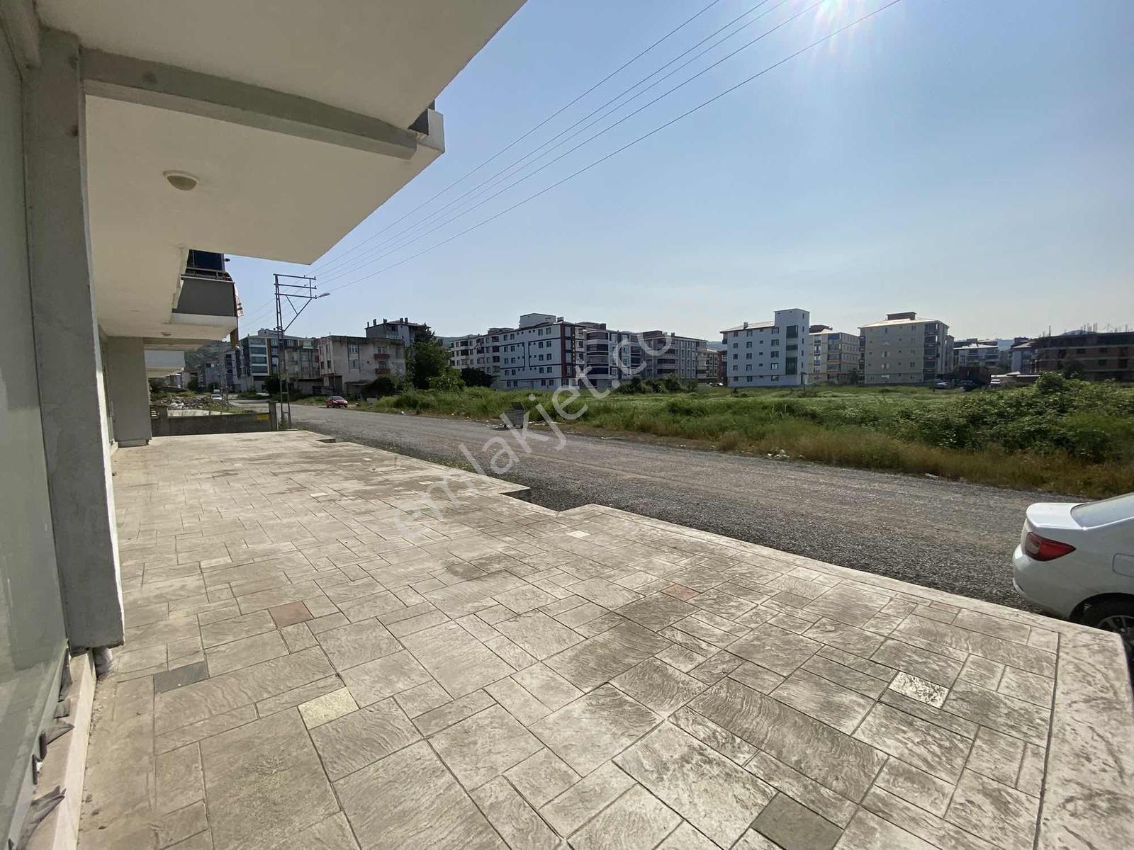 Yağmur Emlak'tan Tekkeköyde Kiralık Sıfır Dükkan - Görsel 15