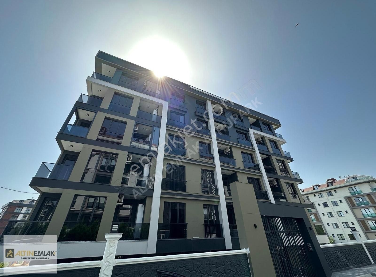 Beylikdüzü Gürpınar Sıfır Gibi Hamamlı 2+1 105 M2 Kiralık Daire