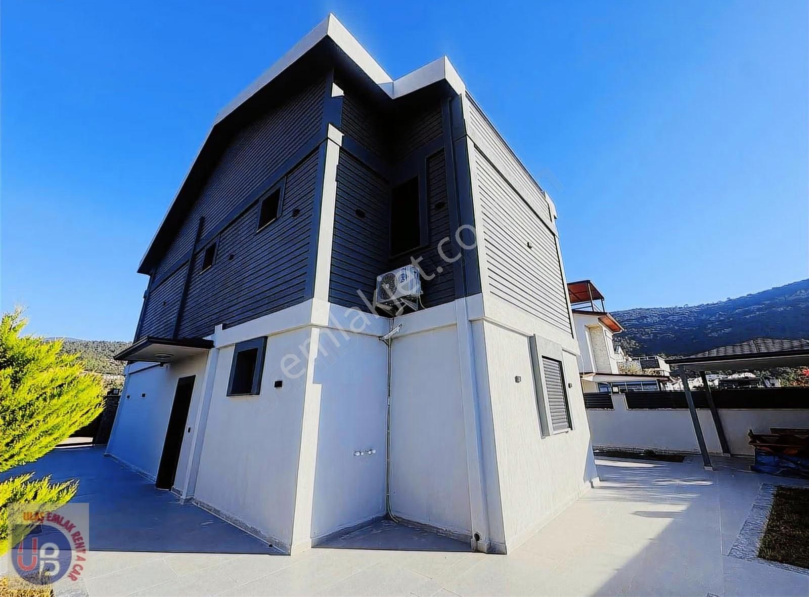 Didim Akbük'te Satılık 4 + 1 Triplex Villa - Görsel 17