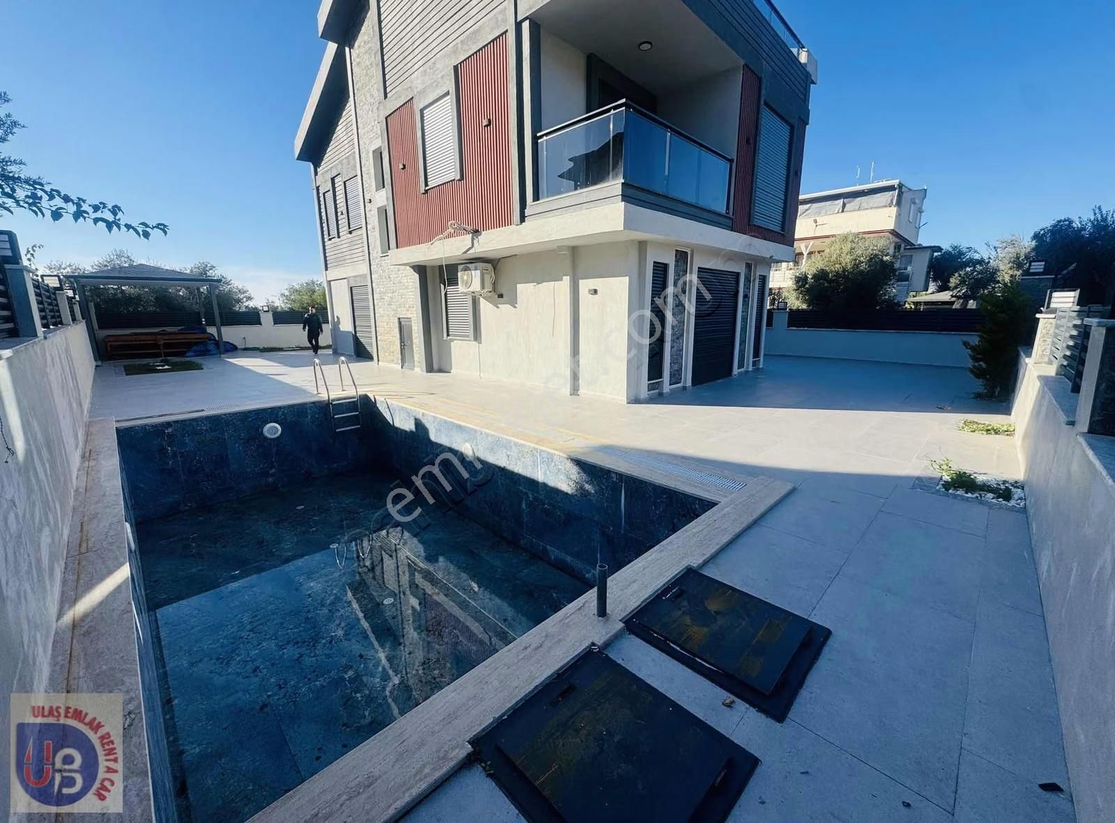 Didim Akbük'te Satılık 4 + 1 Triplex Villa - Görsel 25