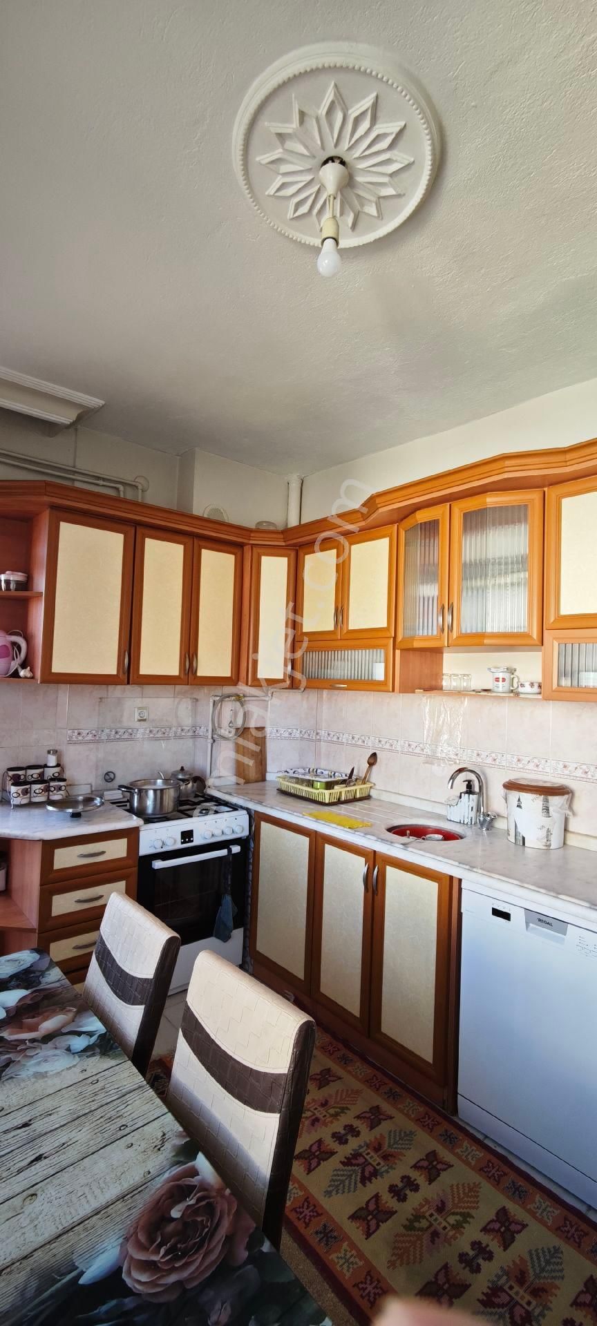 Selçuklu Buhara Mah. Edipoğlu Caddesine Cephe Satılık 3+1 Daire - Görsel 13