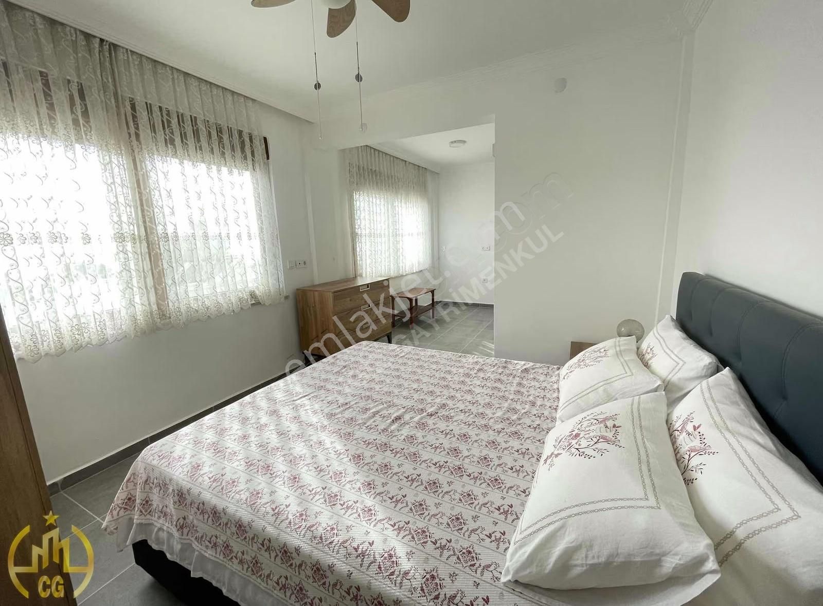 Denize Sıfır | Tam Deniz Manzaralı | 2+1 | Geniş Teras | - Görsel 2