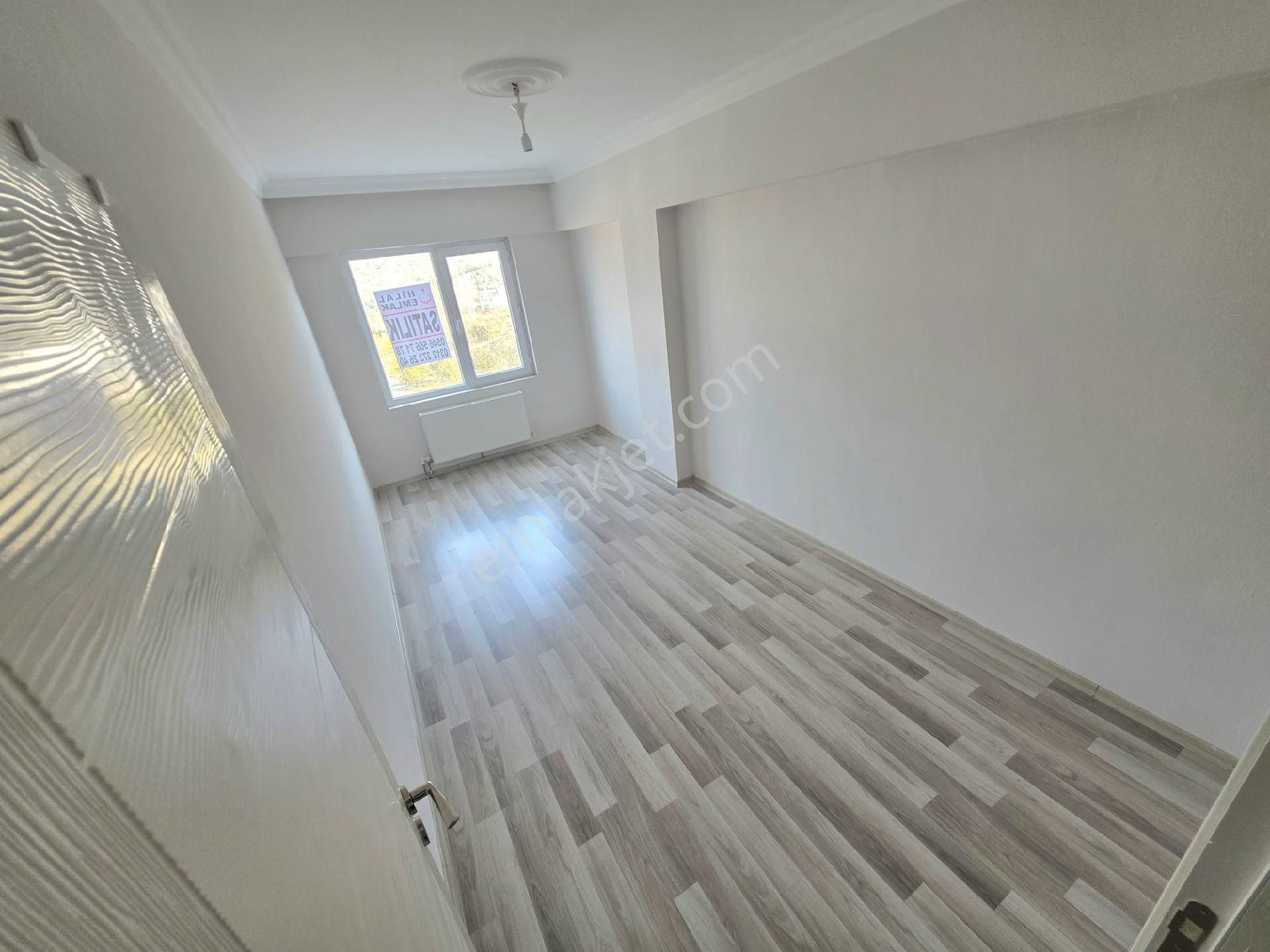 İnce Emlak'tan Yeşilbayır'da Cadde Üstü Açık Cepheliara Kat Satılık Daire - Görsel 12