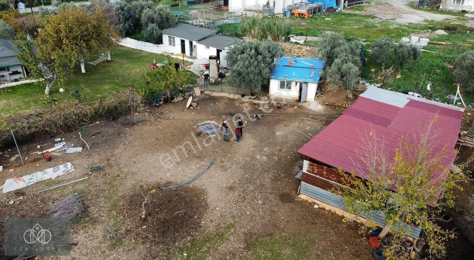 İzmir Torbalı Karakızlar Mahallesinde Satılık Tek Tapu Çiftlik! - Görsel 16