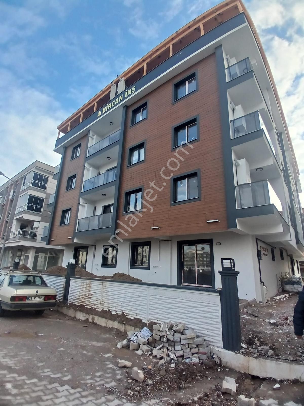 Bakırçay Üniversitesi Yürüme Mesafesinde 1+1 Yerden Isıtmalı - Görsel 6