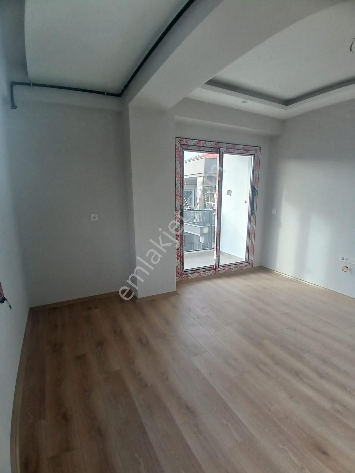 Bakırçay Üniversitesi Yürüme Mesafesinde 1+1 Yerden Isıtmalı - Görsel 24