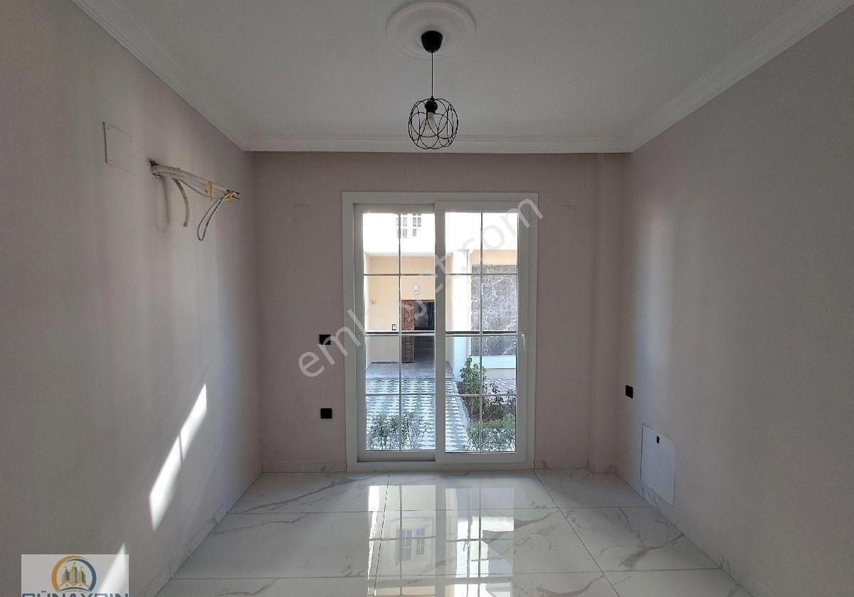 Günaydın Emlaktan Cumhuriyetde Müstakil Girişli 2+1 Havuzlu Satılık Daire - Görsel 17