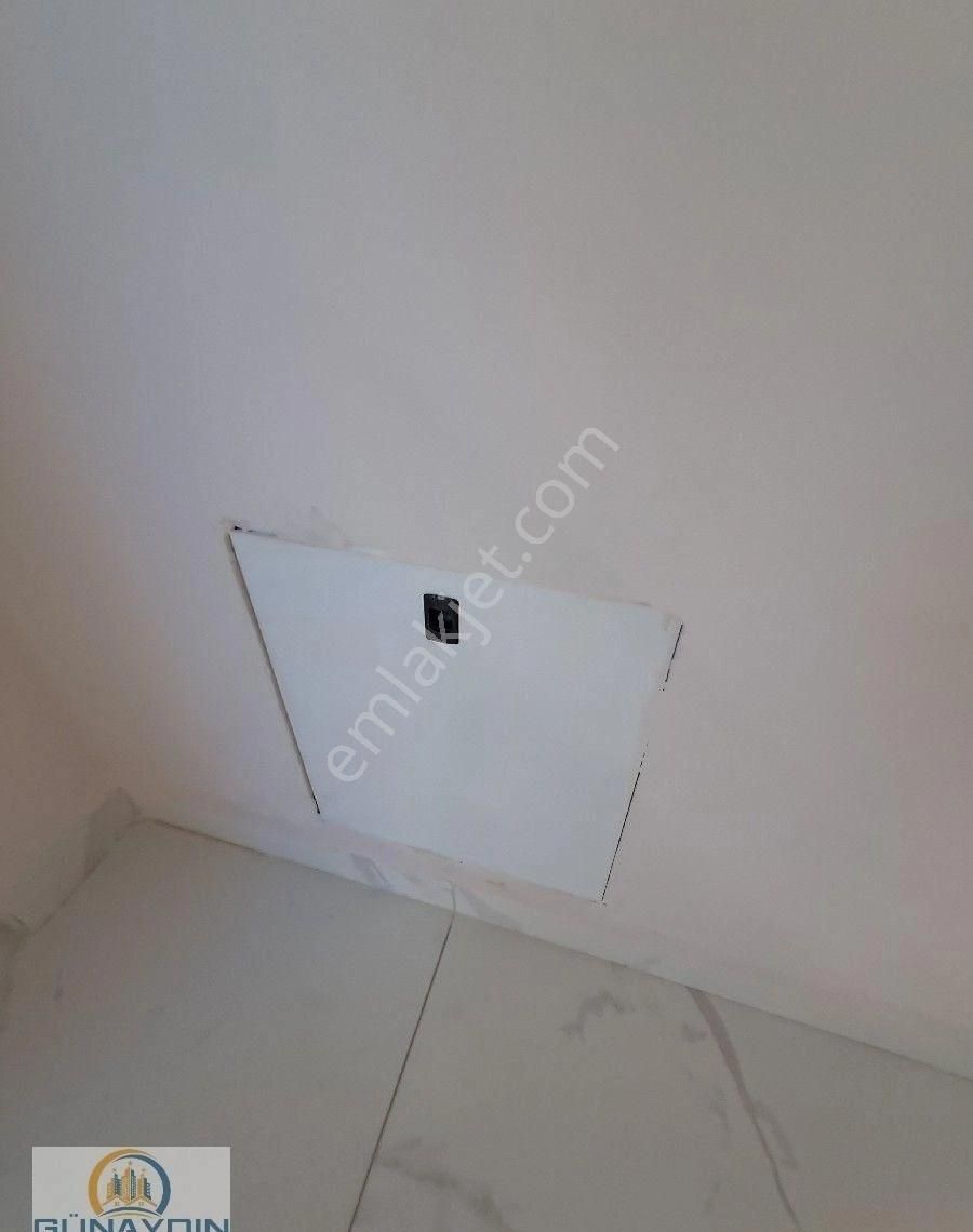 Günaydın Emlaktan Cumhuriyetde Müstakil Girişli 2+1 Havuzlu Satılık Daire - Görsel 16