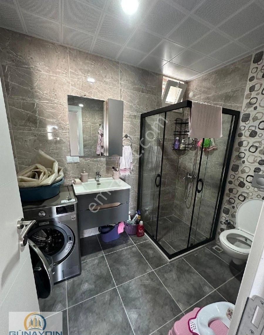 Günaydın Emlaktan Bahçelievlerde Havuzlu 2+1 Eşyalı Satılık Daire - Görsel 16