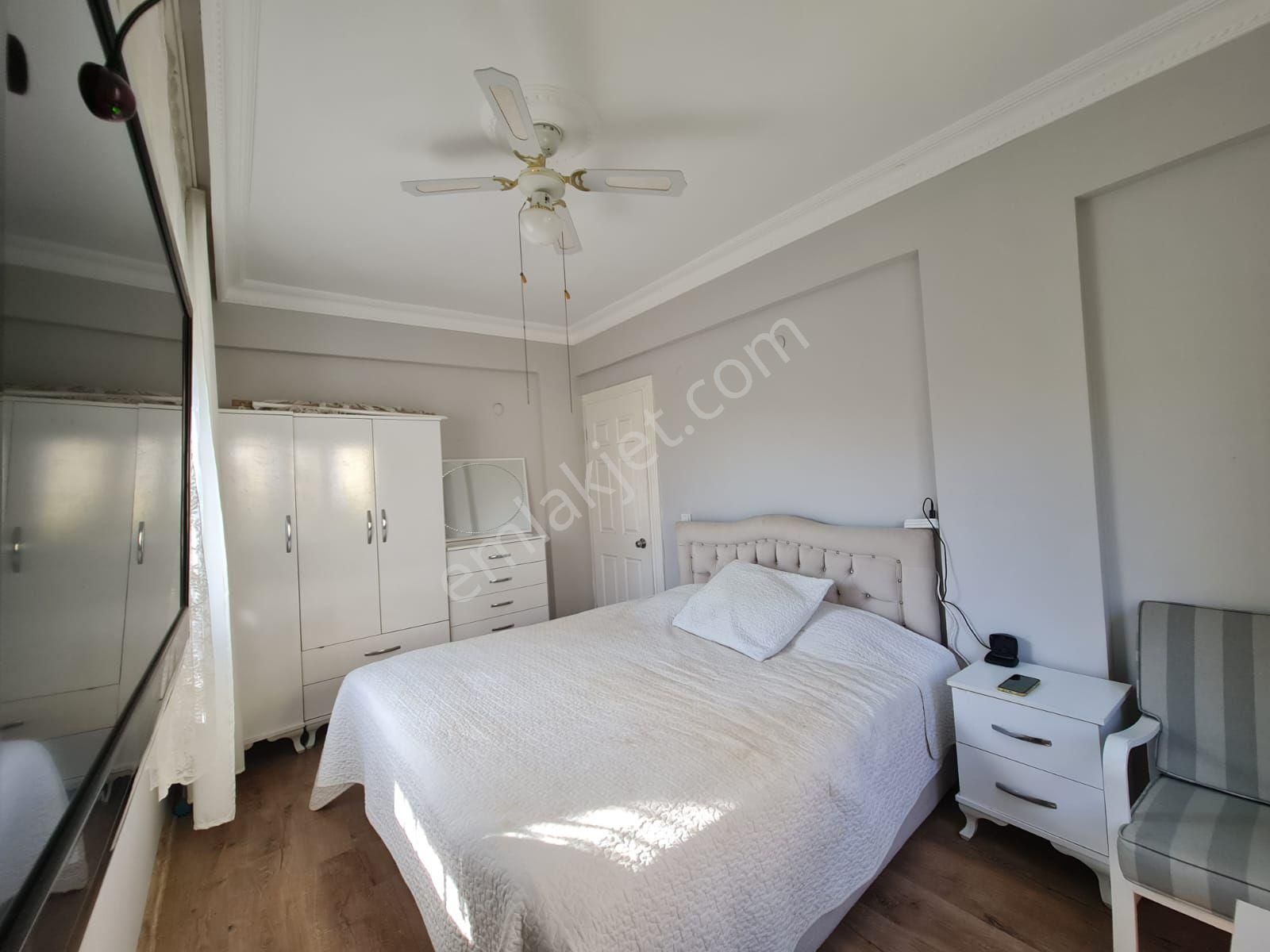 Kuşadası Merkezde Masrafsız Satılık 3+1 Villa - Görsel 16