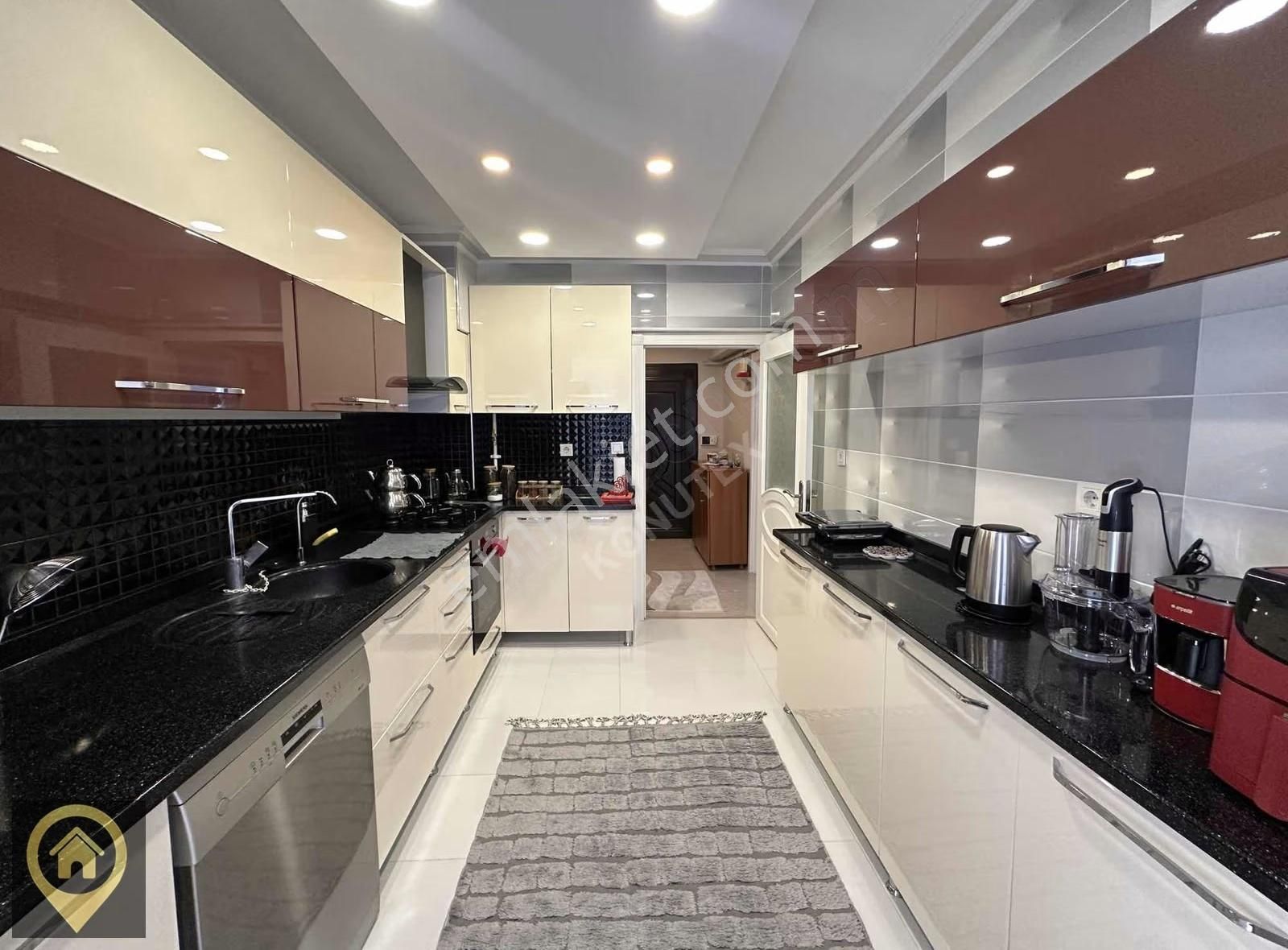 Dikmen Huzur Mah Lizbon Cd. Üzeri 3+1 130m² Yapılı Satılık Daire - Görsel 14