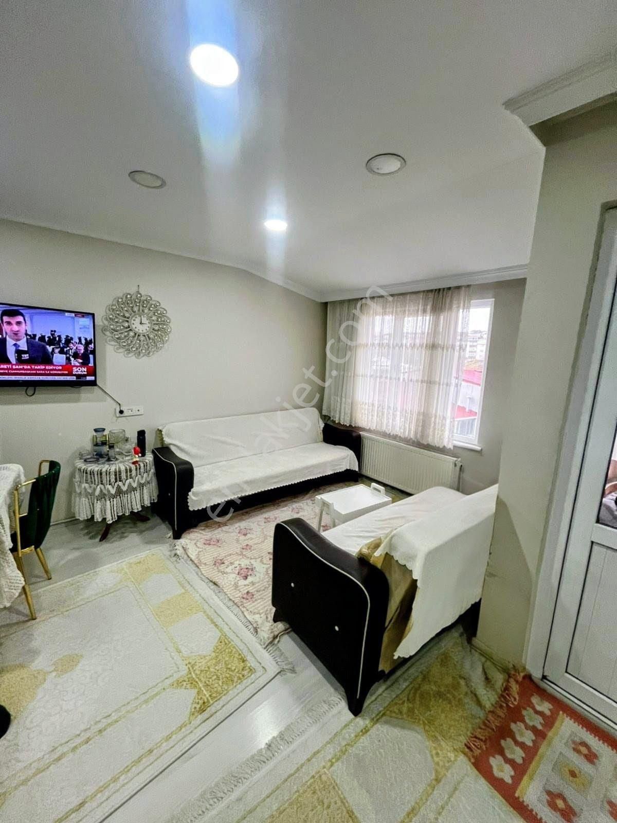 Gold Gayrimenkulden Acıl Satılık 2+1 Catı Katı Daıre - Görsel 2