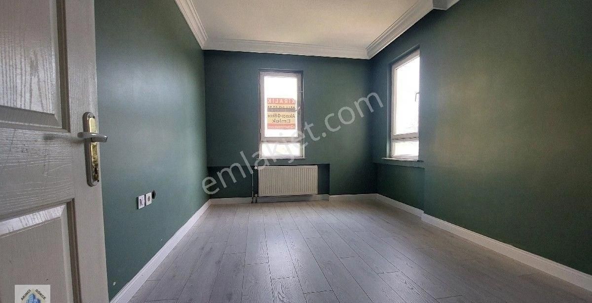 Ayyıldız Mh.de Ara Kat Site İçerisin De Asansörlü 3+1 Kiralık Daire - Görsel 7