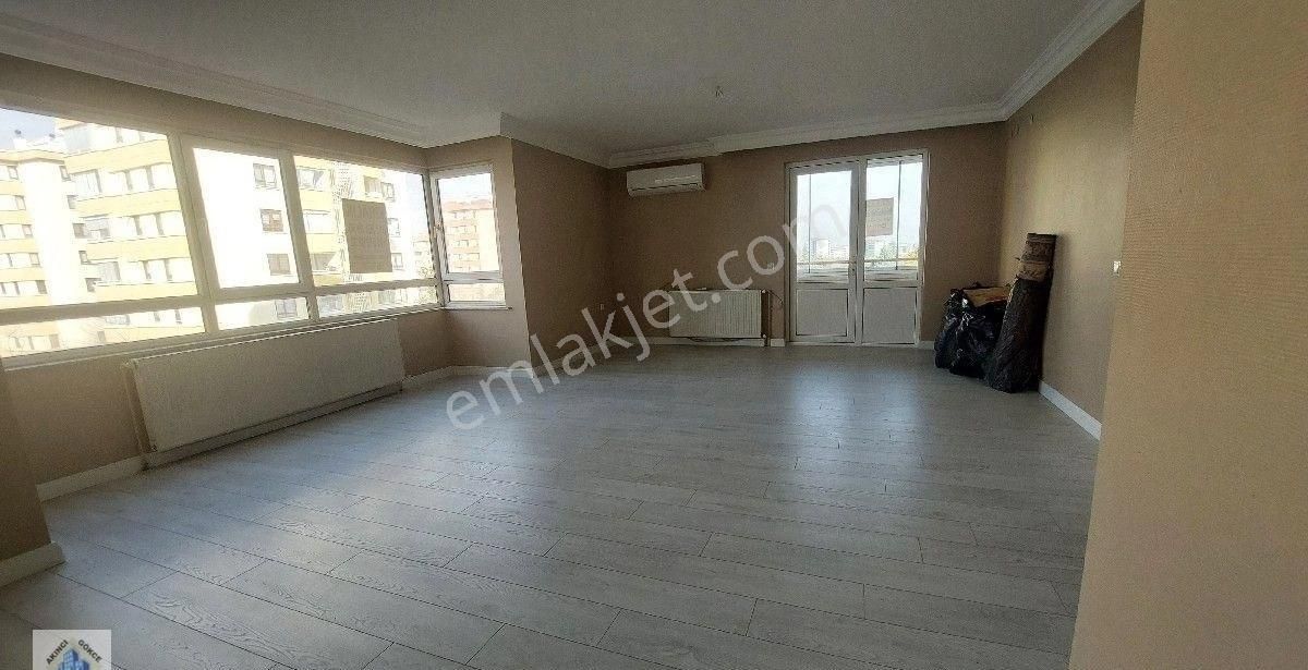 Ayyıldız Mh.de Ara Kat Site İçerisin De Asansörlü 3+1 Kiralık Daire - Görsel 35