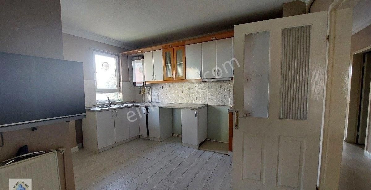 Ayyıldız Mh.de Ara Kat Site İçerisin De Asansörlü 3+1 Kiralık Daire - Görsel 15