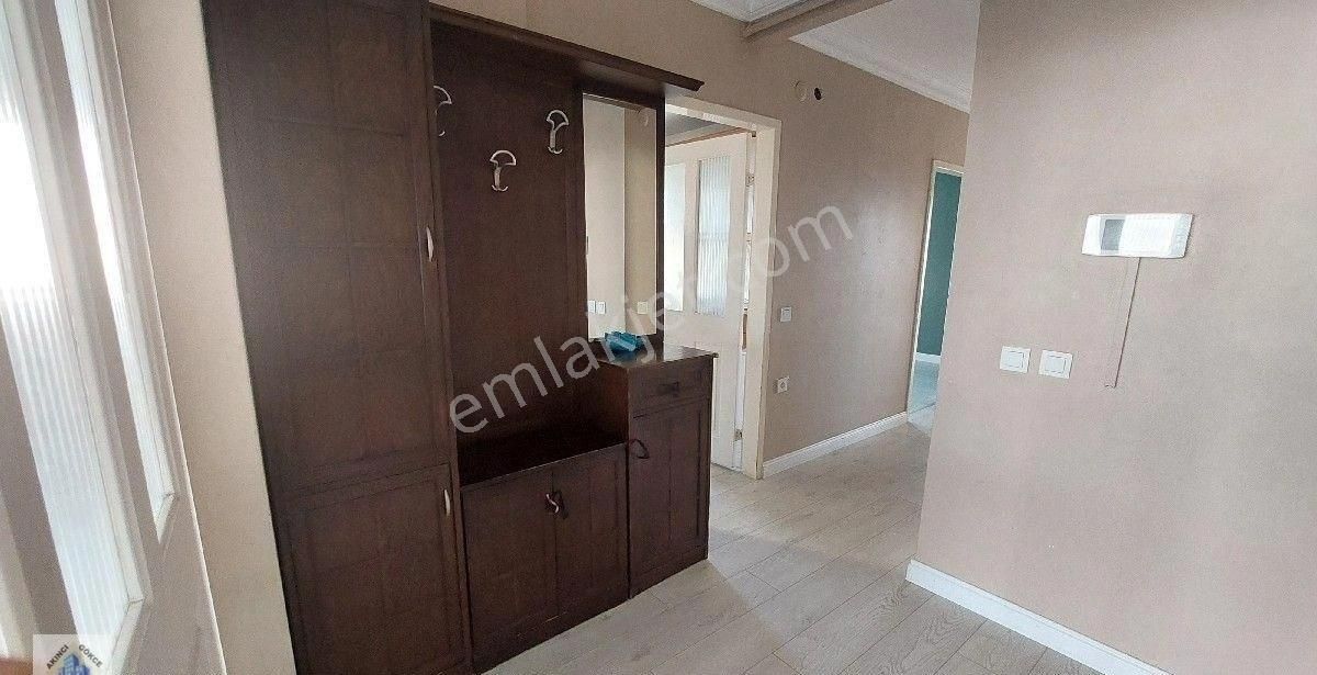Ayyıldız Mh.de Ara Kat Site İçerisin De Asansörlü 3+1 Kiralık Daire - Görsel 9