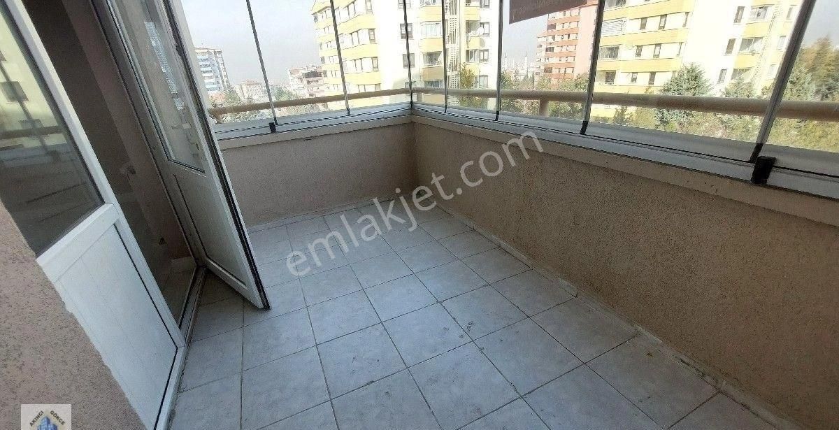 Ayyıldız Mh.de Ara Kat Site İçerisin De Asansörlü 3+1 Kiralık Daire - Görsel 14