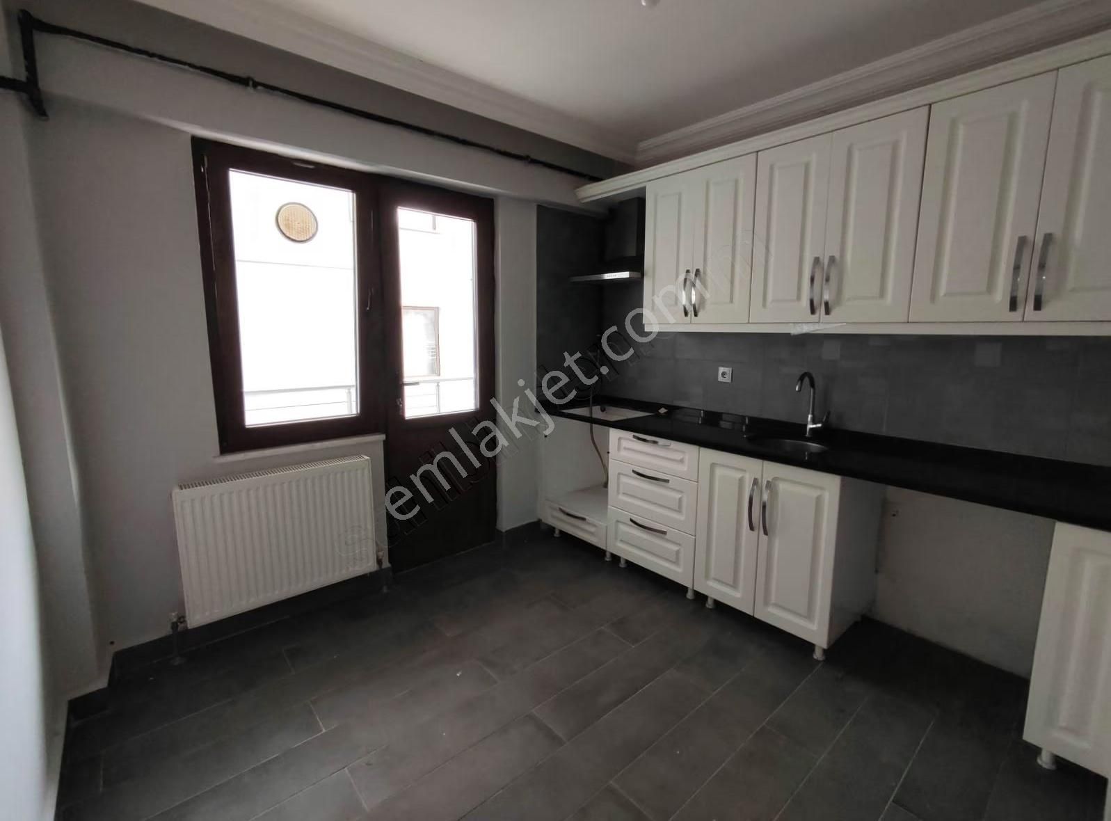 Yalova İsmet Paşa Da 3+1 Kiralık Arakat Daire - Görsel 17