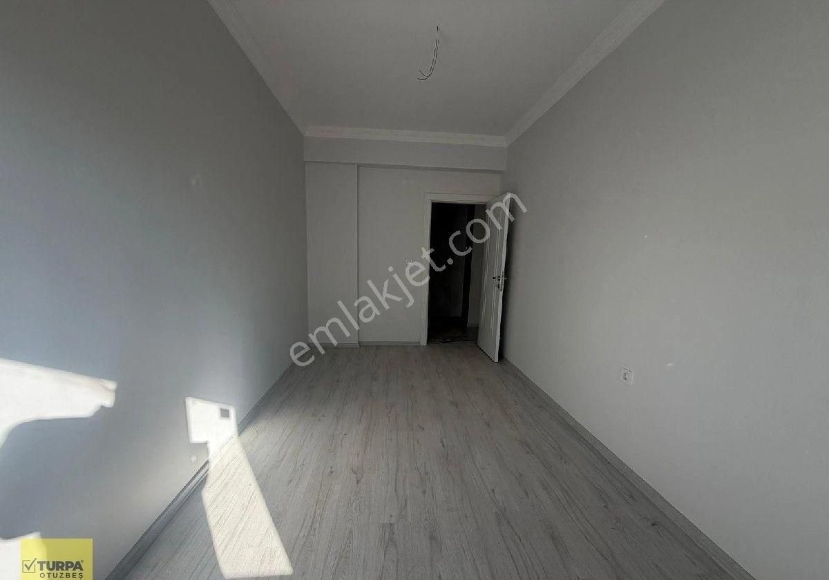 Turpa Otuzbeş'ten 0 Yaşında Atilla Mahallesinde 3+1 Arakat - Görsel 25