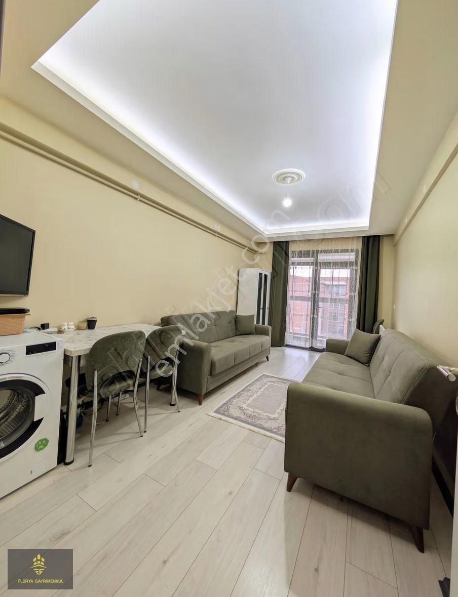 Üniversite Cepheli Lüks Eşyalı 1+1 Daire Asansör Ve Balkonlu - Görsel 5