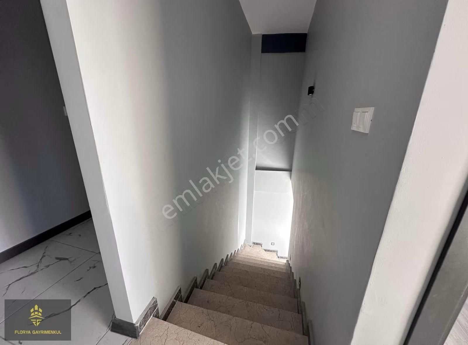 Şarhöyük Mh. Park Manzaralı Ferah 3+1 Sıfır Dubleks Daire - Görsel 4