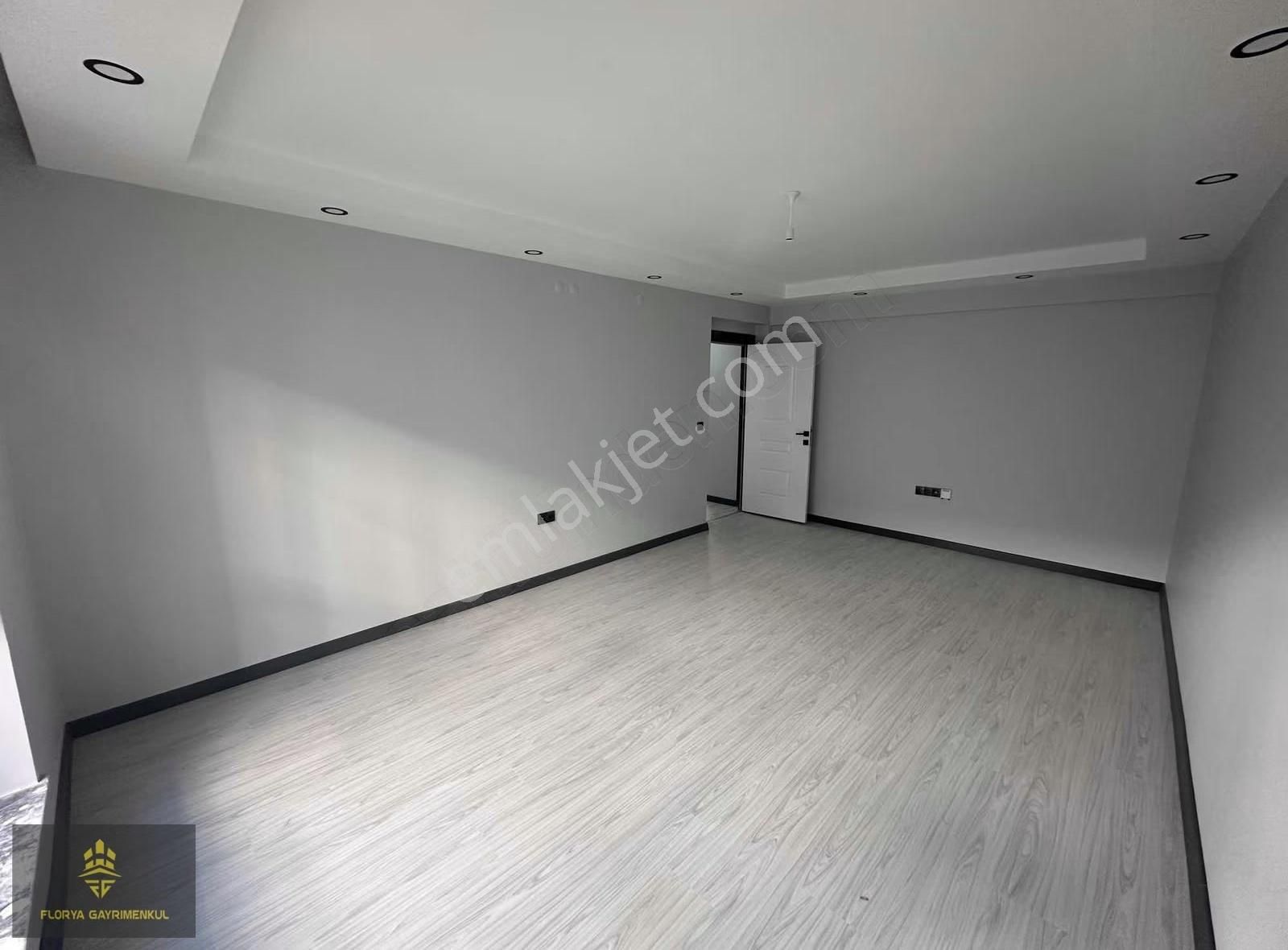 Şarhöyük Mah. Mükemmel Konumda Ebeveyn Banyolu Sıfır 2+1 Daire - Görsel 6