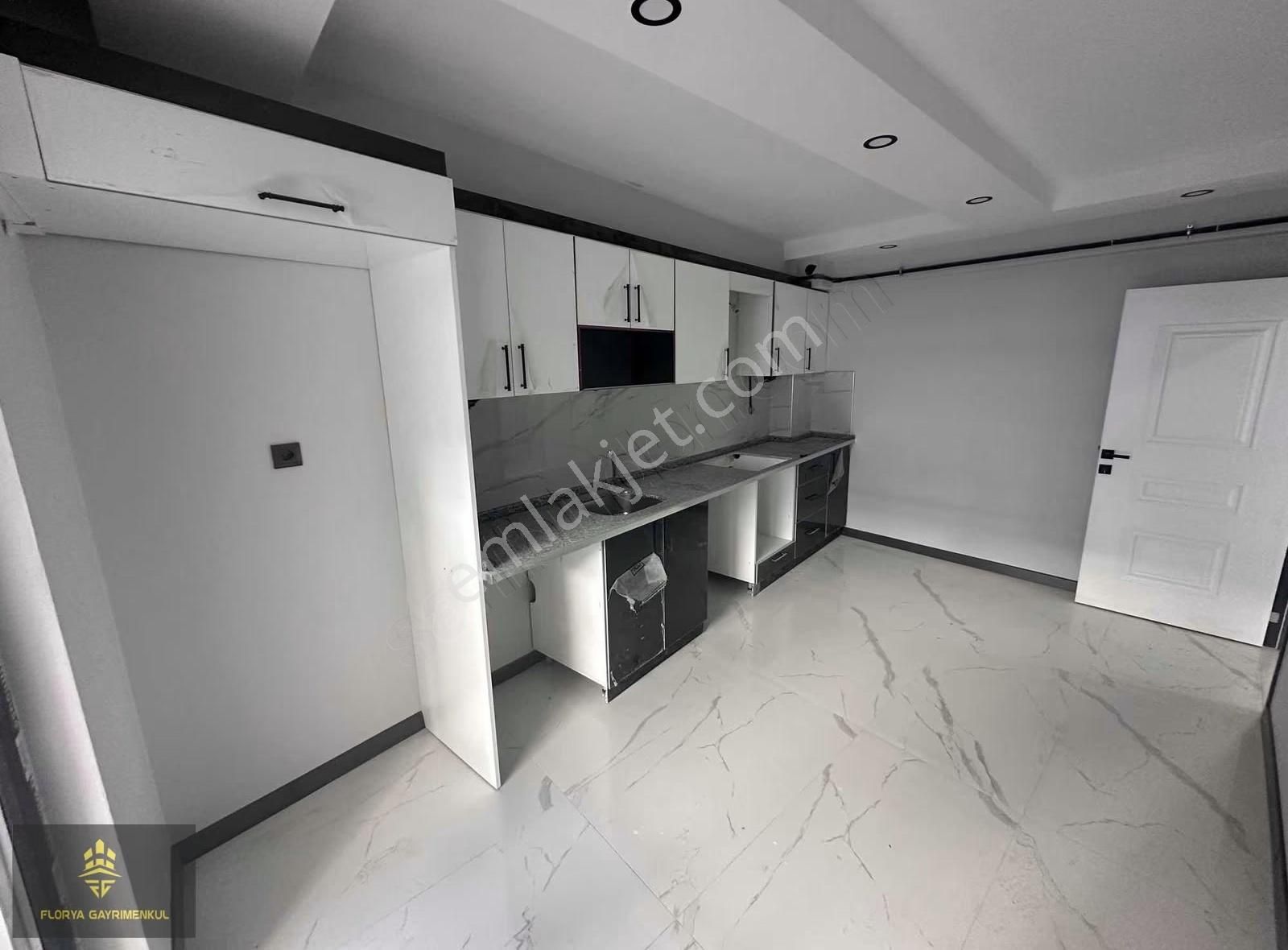 Şarhöyük Mah. Mükemmel Konumda Ebeveyn Banyolu Sıfır 2+1 Daire - Görsel 16