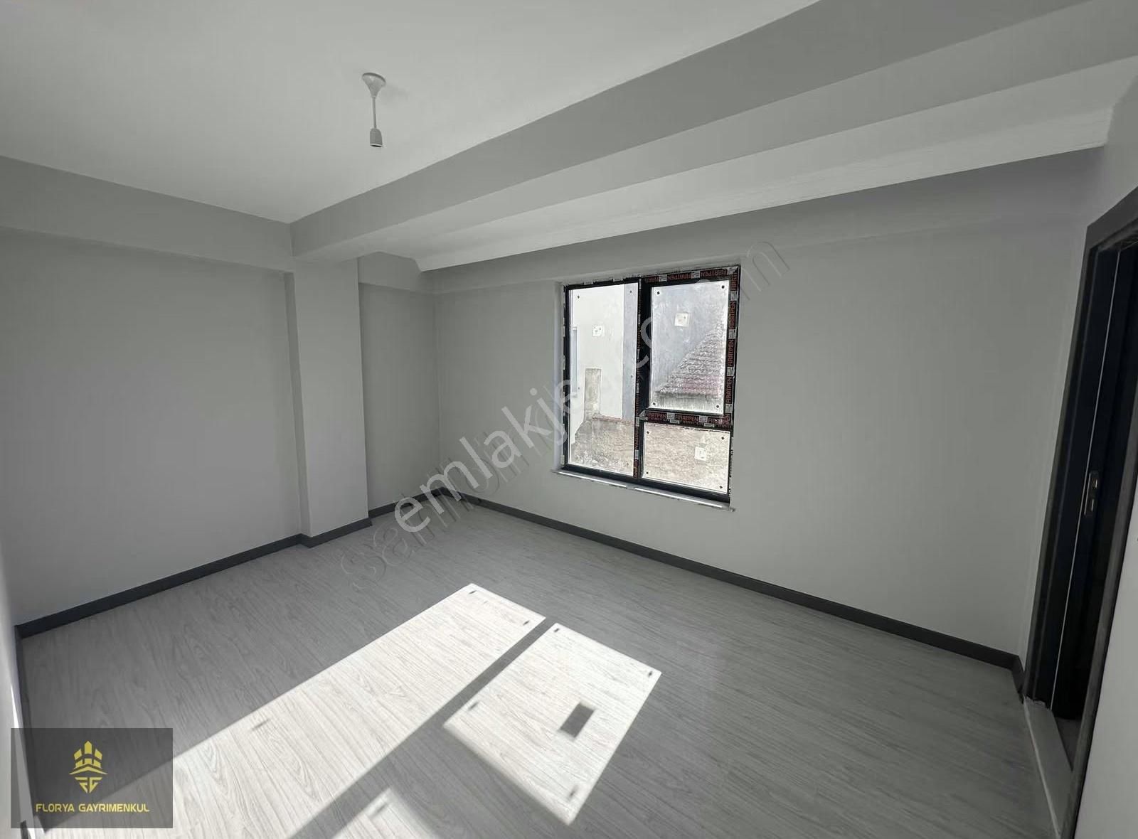 Şarhöyük Mah. Mükemmel Konumda Ebeveyn Banyolu Sıfır 2+1 Daire - Görsel 3