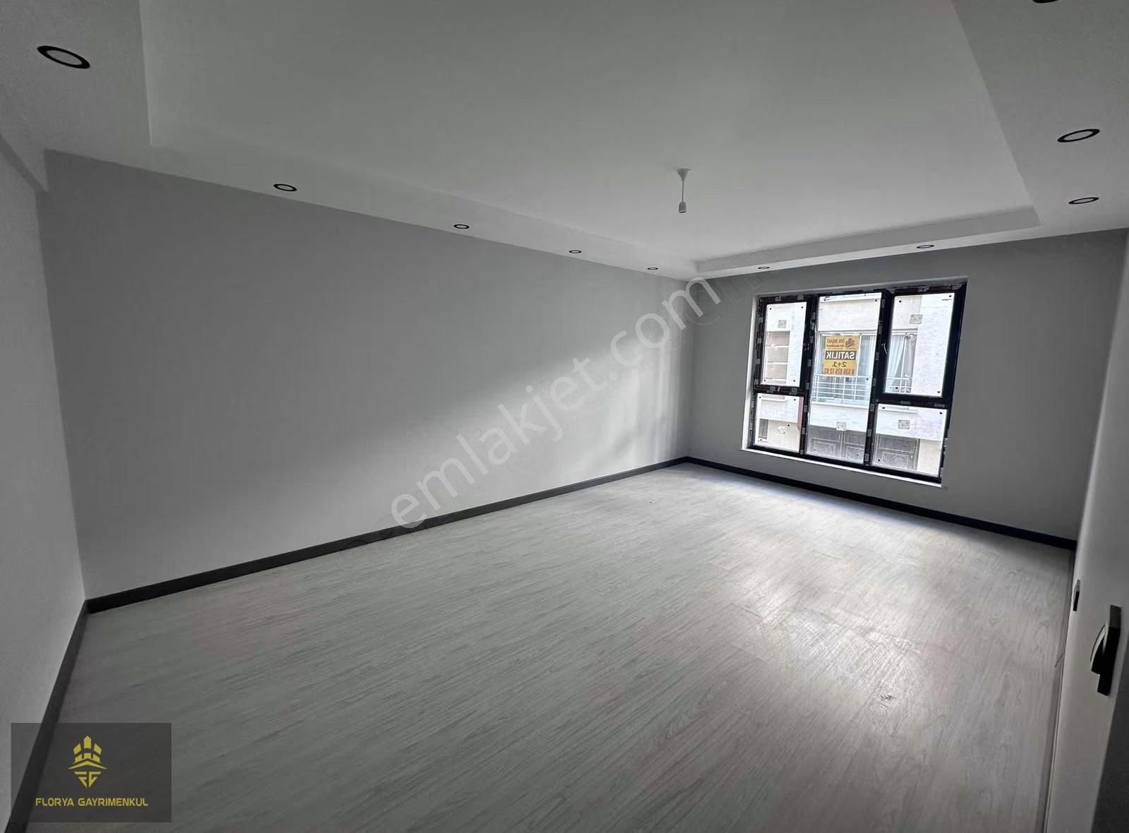 Şarhöyük Mah. Mükemmel Konumda Ebeveyn Banyolu Sıfır 2+1 Daire - Görsel 1