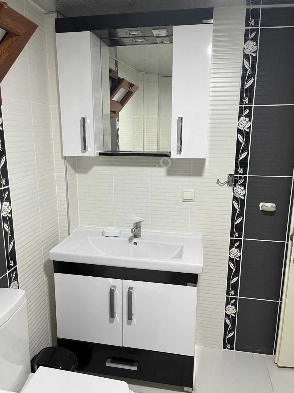 Sahibinden Denize 150 Metre, Nezih Ortamda 4+1 Eşyalı Yazlık - Görsel 10