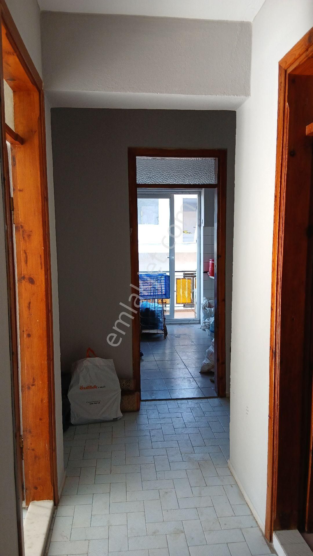 Kuşadası Merkezde 3+1 Ara Kat - Görsel 8