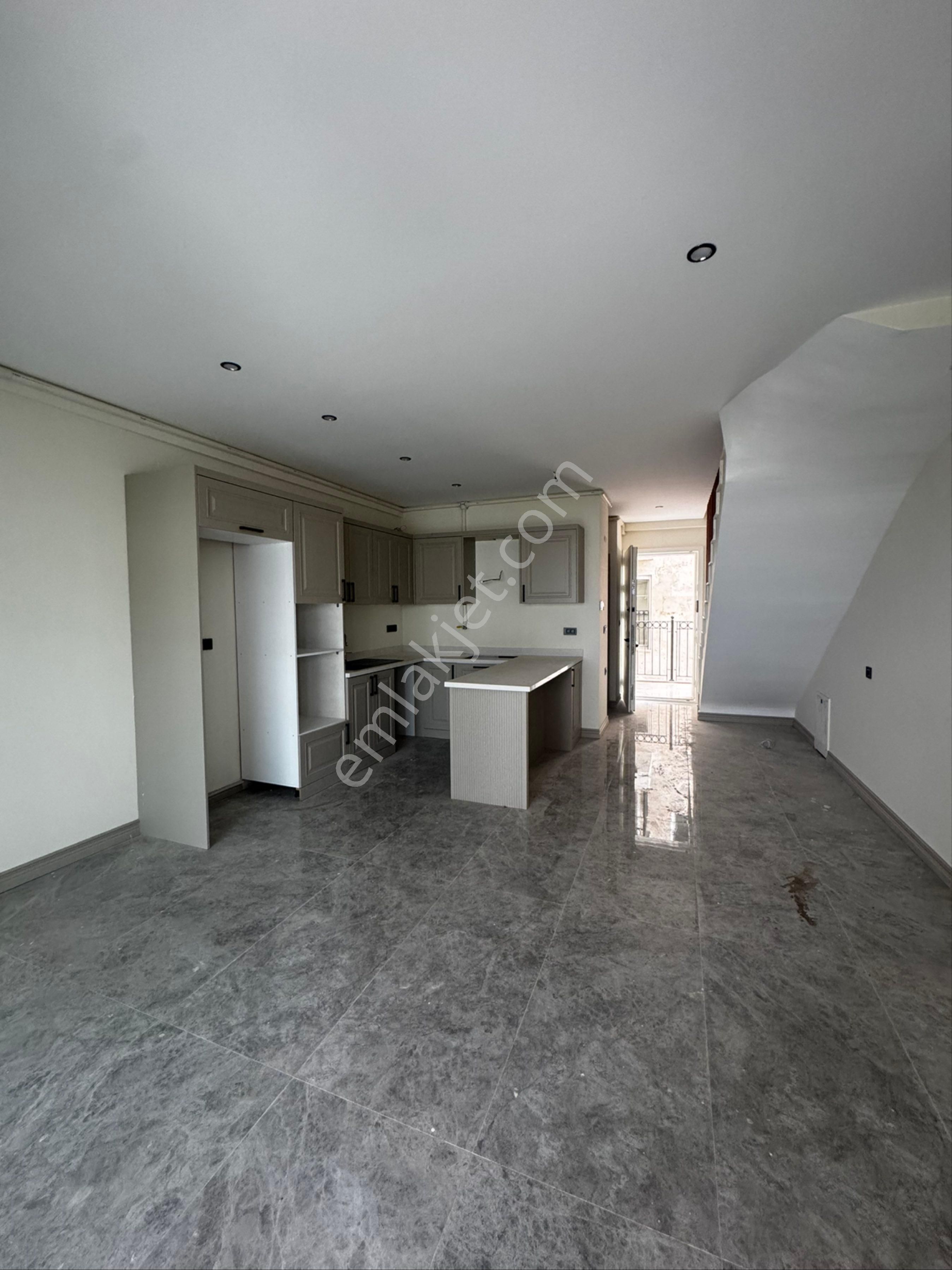 Kusadasında Premıum Daıre - Görsel 13