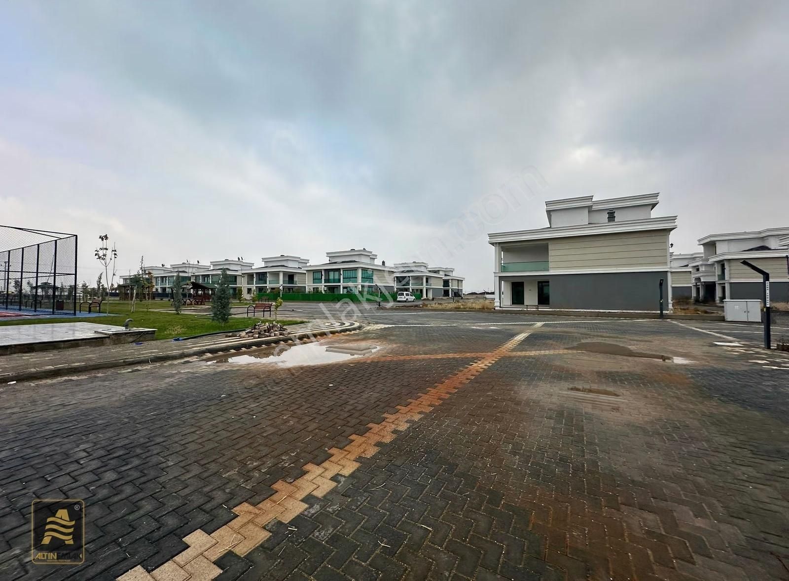 Zana Rosiba'da Ultra Lüx 6.5+1 Triplex Villa - Görsel 9