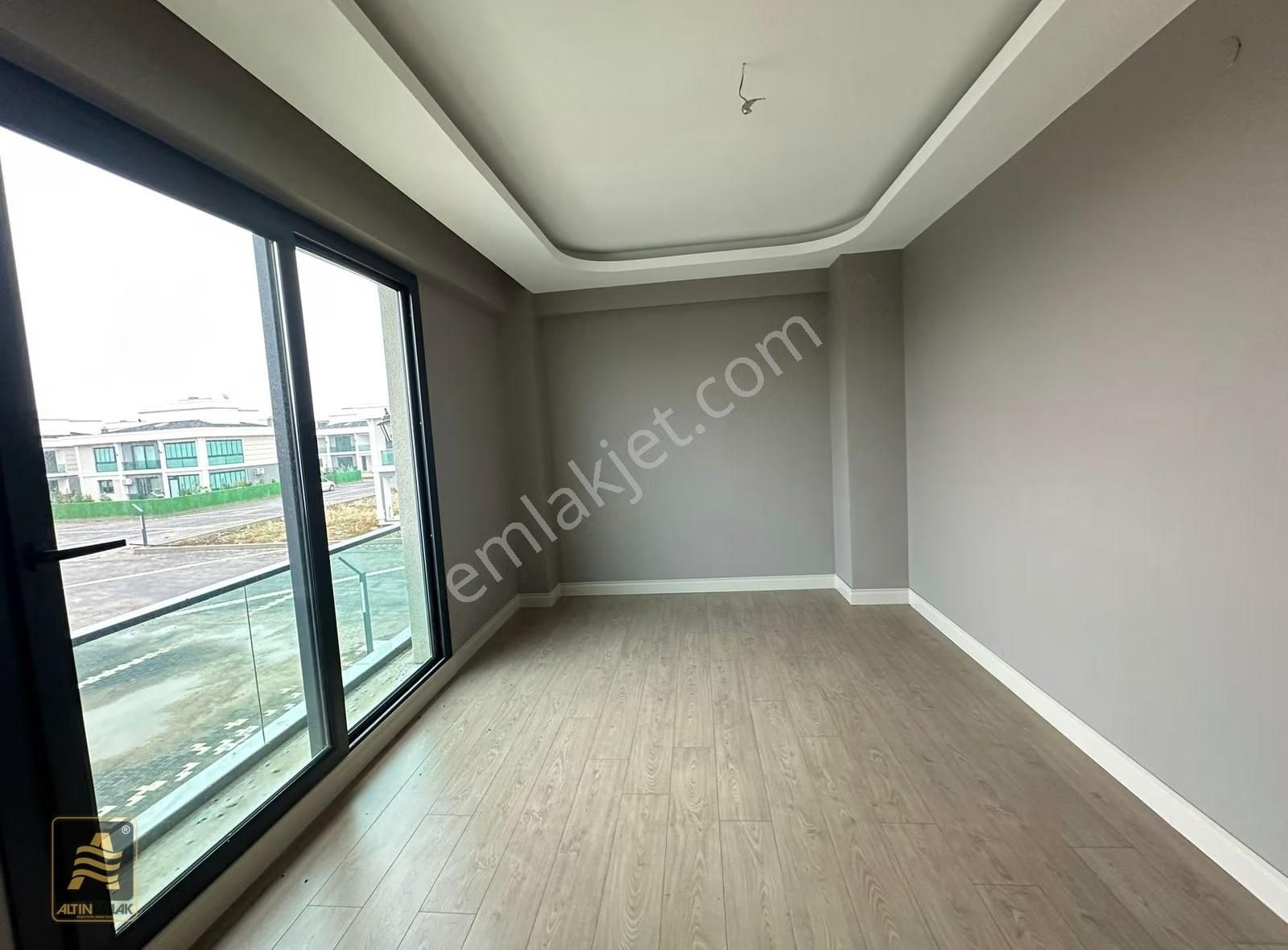 Zana Rosiba'da Ultra Lüx 6.5+1 Triplex Villa - Görsel 2