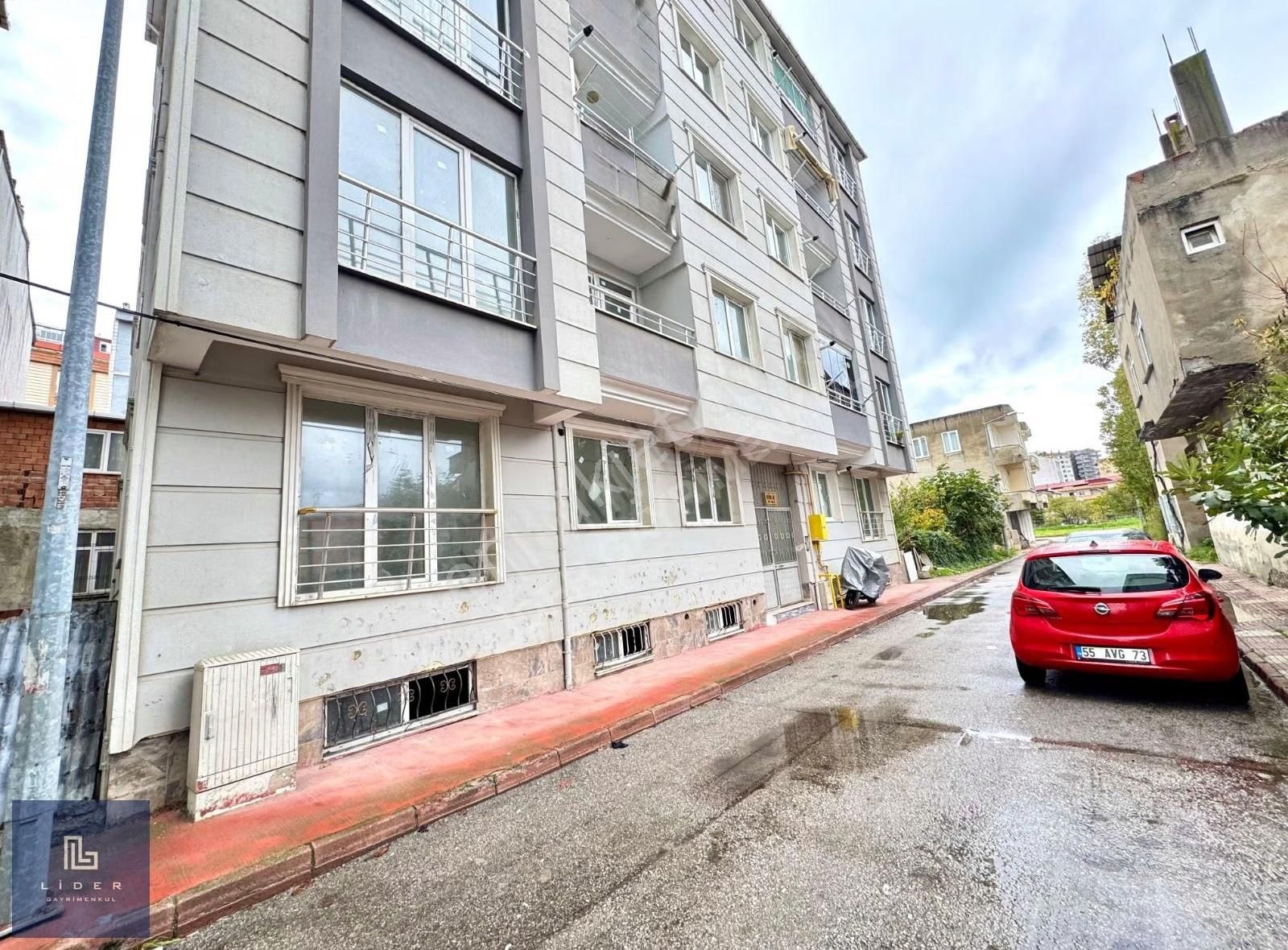 Lider Gayrimenkul'den Adalet Mh. 2+1 Yatırımlık 9 Yıllık Daire