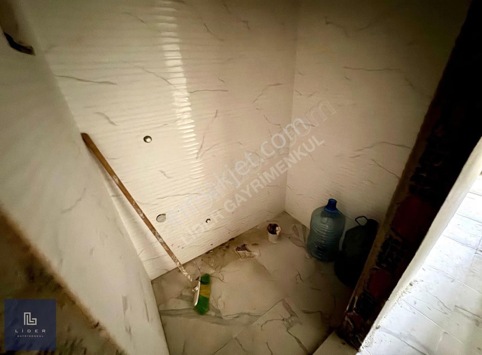 Lider Gayrimenkul'den Adalet Mh. 2+1 Yatırımlık 9 Yıllık Daire - Görsel 18