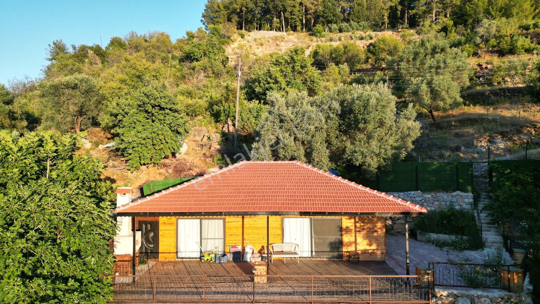 Alanya/türktaş’da Acil Satılık Müstakil Bahçeli 835m2 Villa