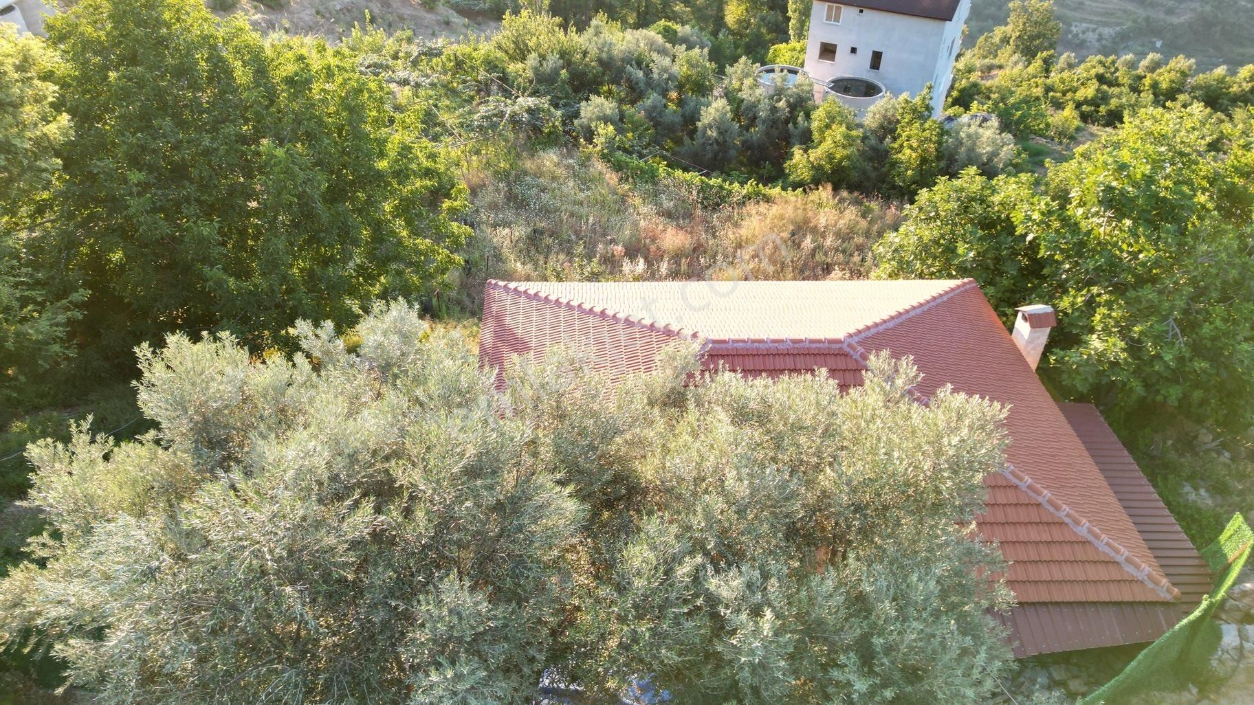 Alanya/türktaş’da Acil Satılık Müstakil Bahçeli 835m2 Villa - Görsel 2