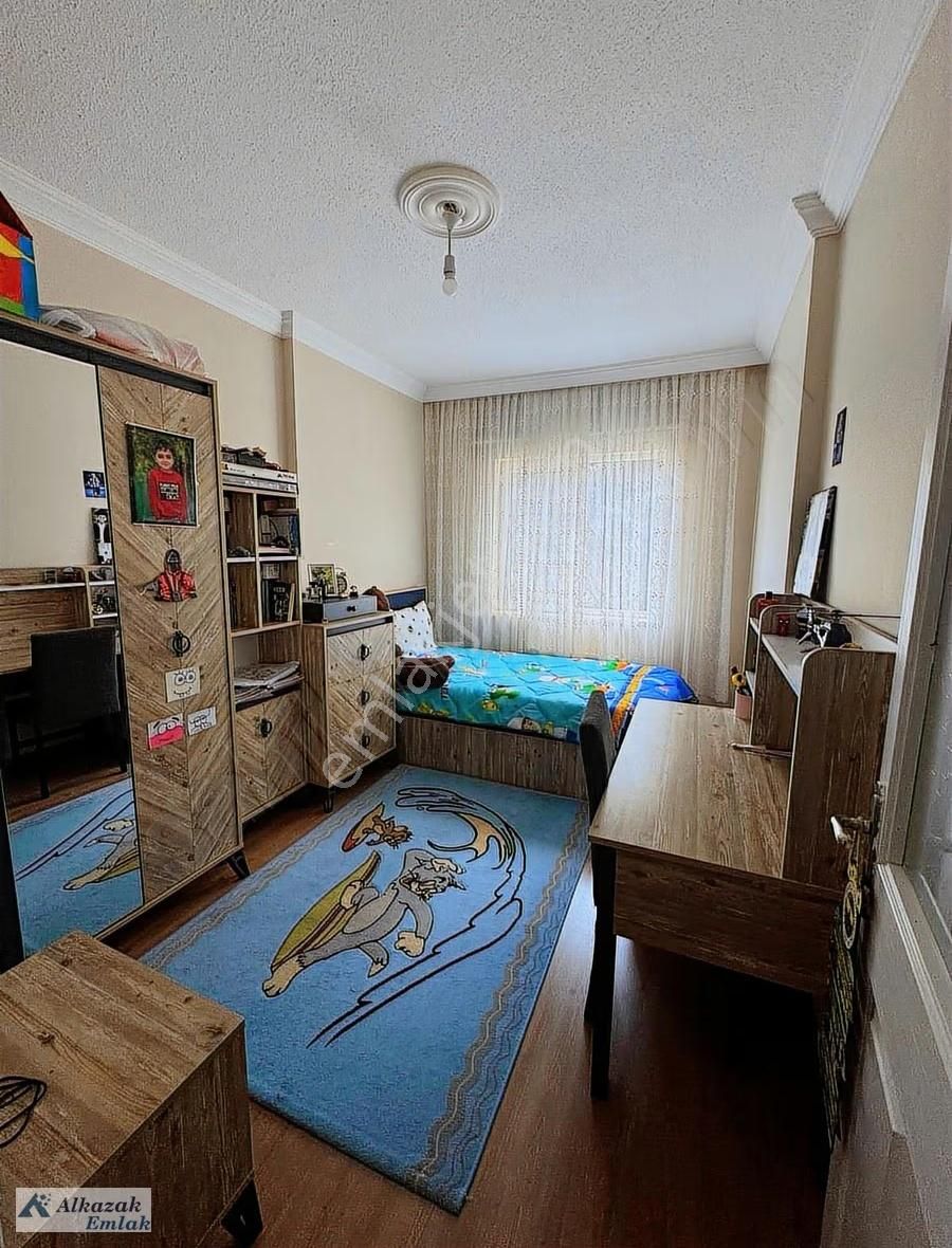 Turkuaz'da Satılık Yapılı 3+1 - Görsel 2