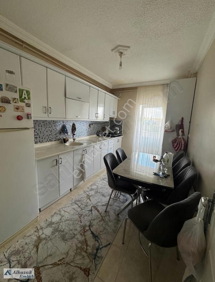 Turkuaz'da Satılık Yapılı 3+1