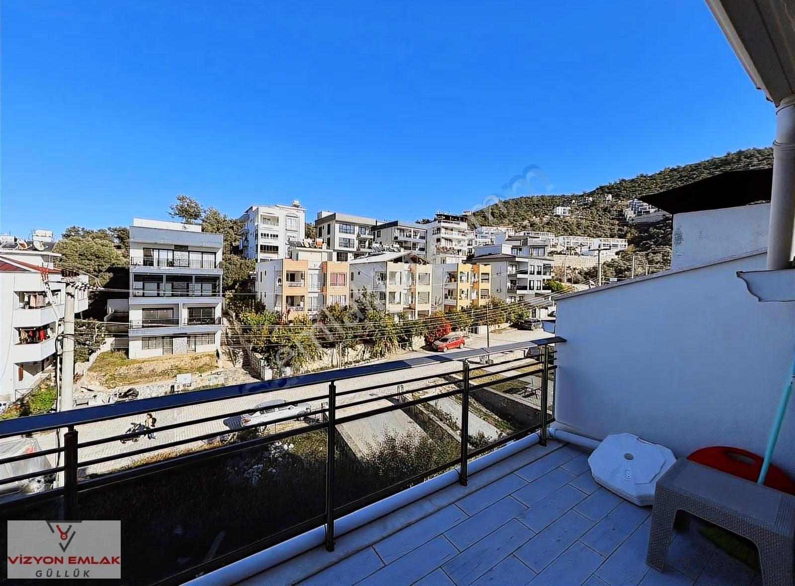 Muğla Milas Güllük Merkezde Satılık 1+1 Daire - Görsel 16
