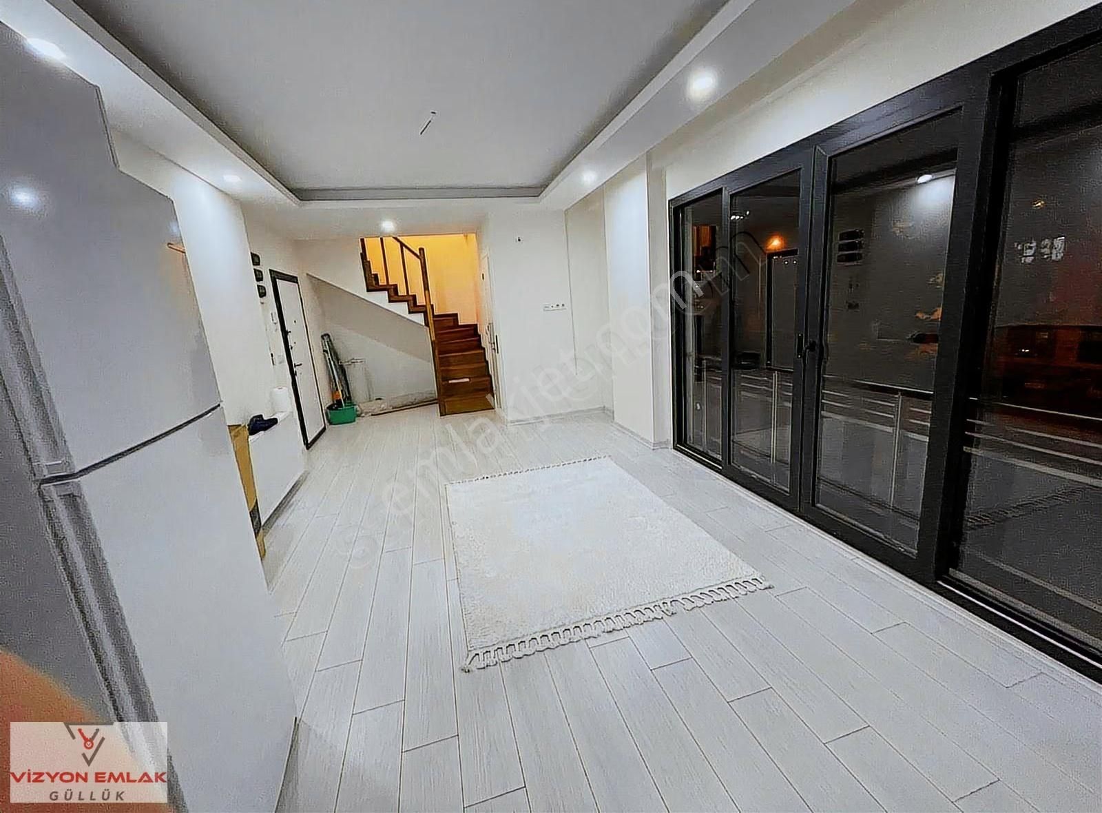 Muğla Milas Güllük Merkezde Satılık 1+1 Daire - Görsel 13